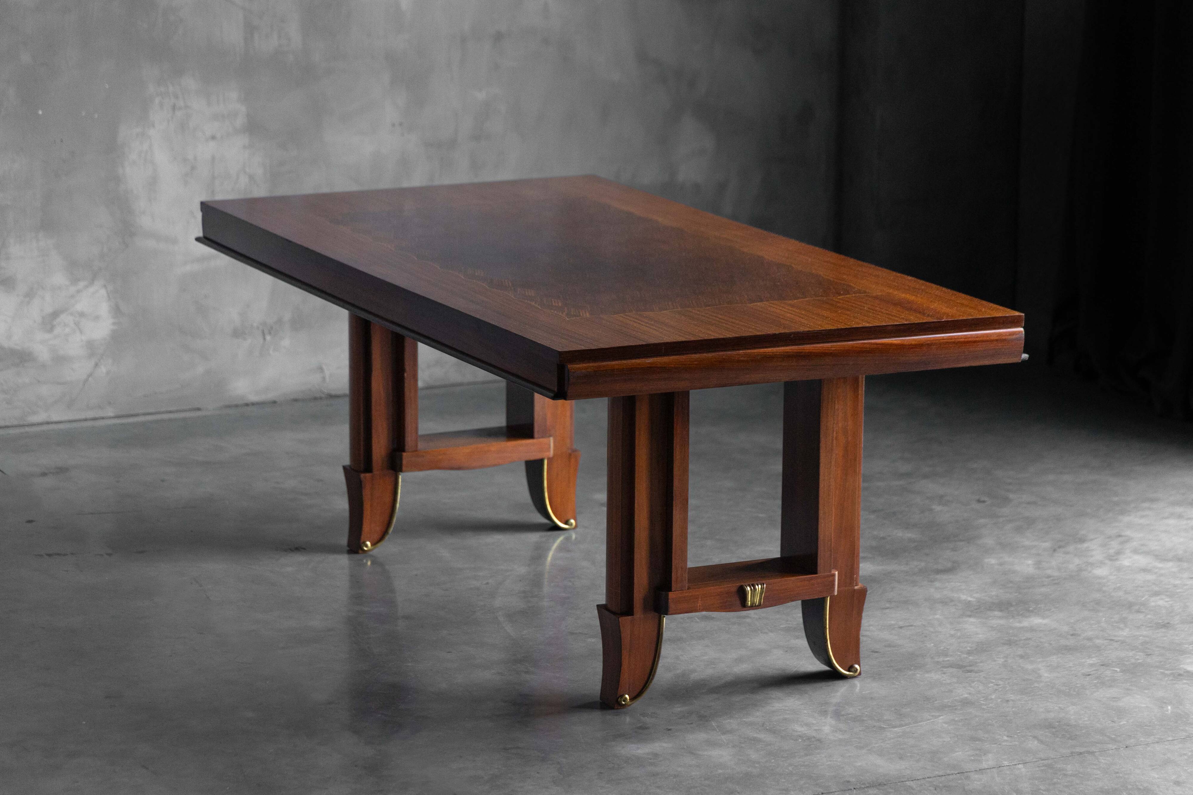 Art Deco parquetry dining table, France, 1930s