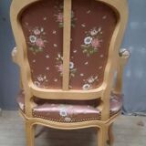 Louis XV style armchair in lacquered wood