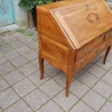 Louis XVI period walnut sloping desk from the 18th century