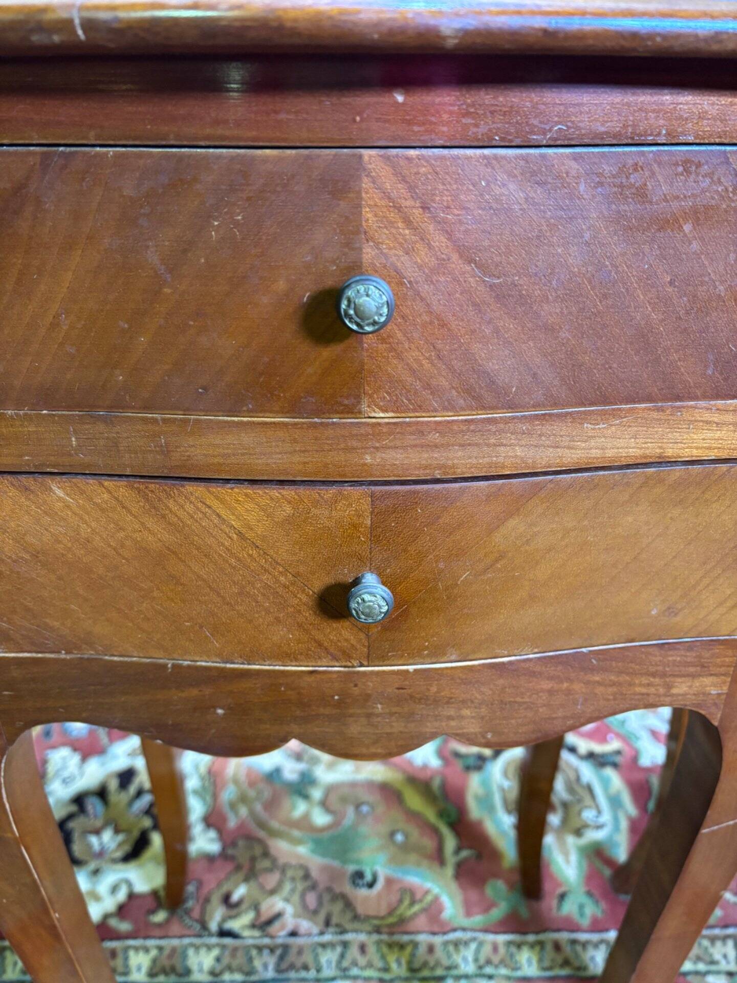Paire de chevets de style Louis XV