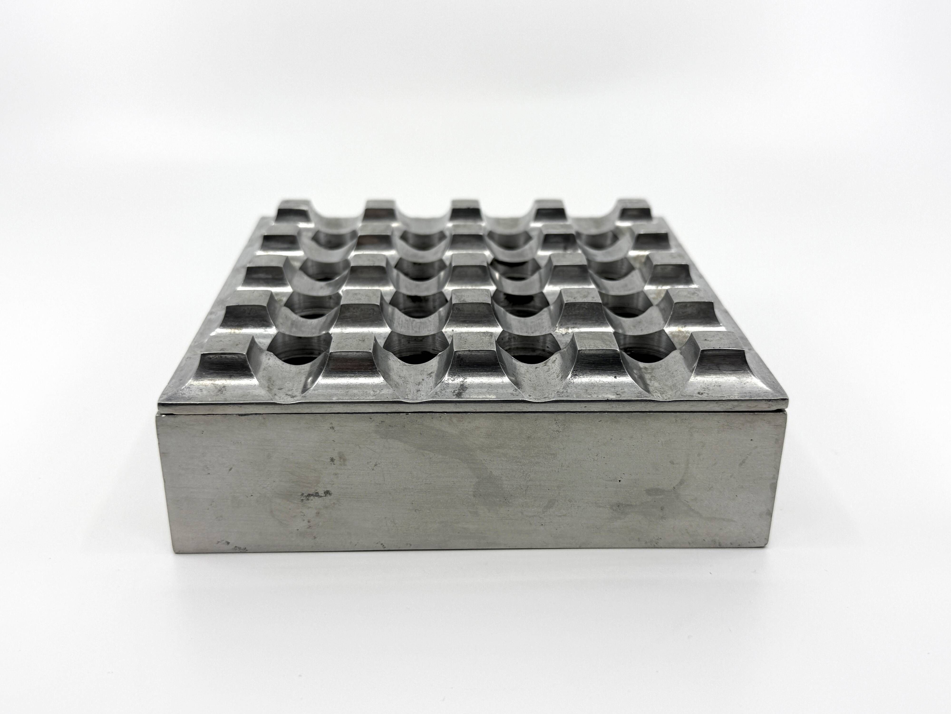 Ultima Ashtray 15 • Design by Ljungberg & Bäckström • 1960-70 • signed BL