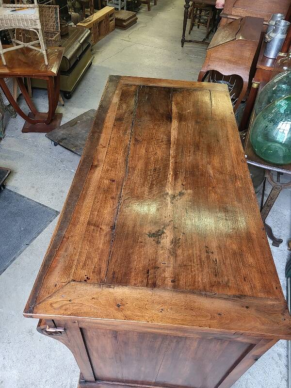 WALNUT STOCK CHEST WITH 4 DRAWERS AND A WOODEN TOP FROM THE 19TH CENTURY