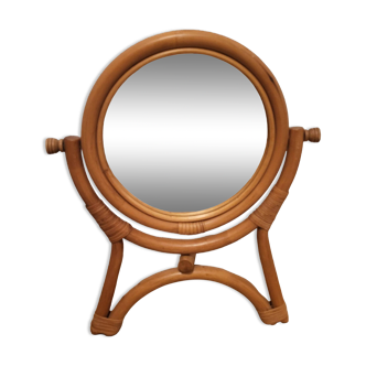 Bamboo psychic mirror