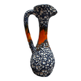 Fat lava carafe vase