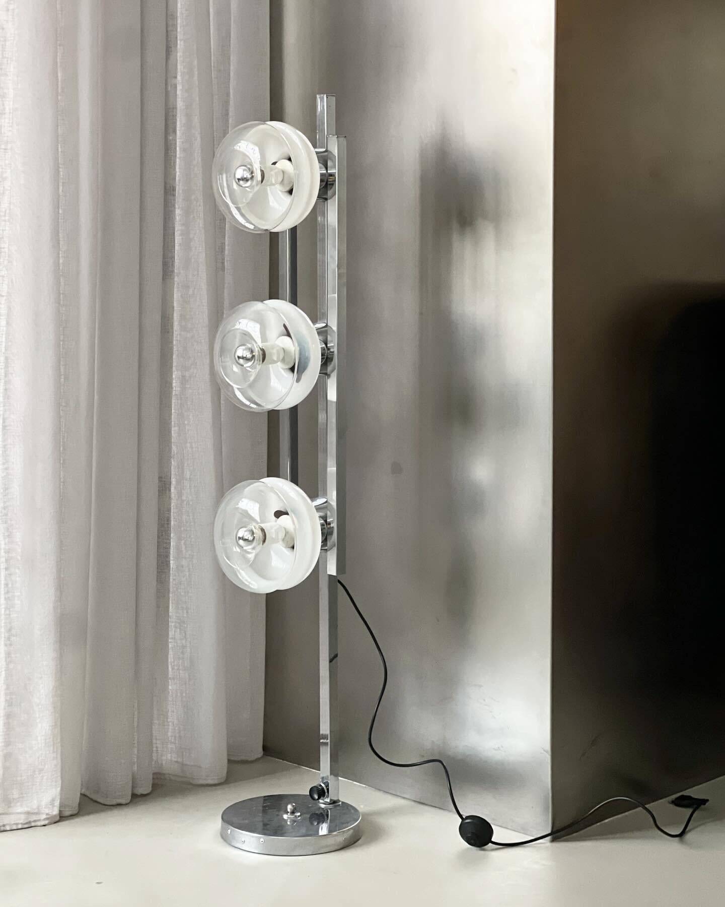 Vintage Italian Floor Lamp in Chromed Metal and Glass with Three Faded Shades