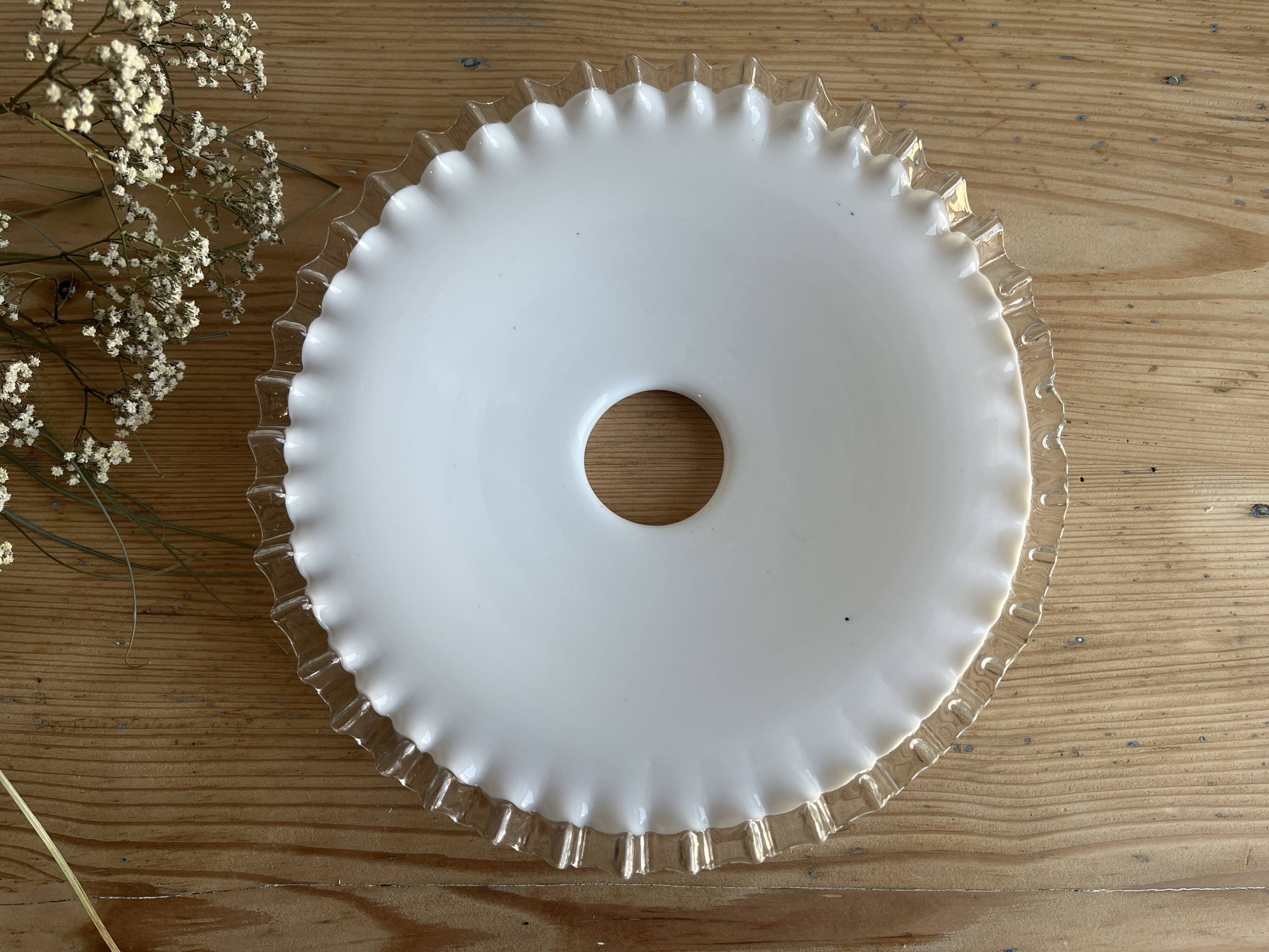 Vintage white serrated opaline pendant light