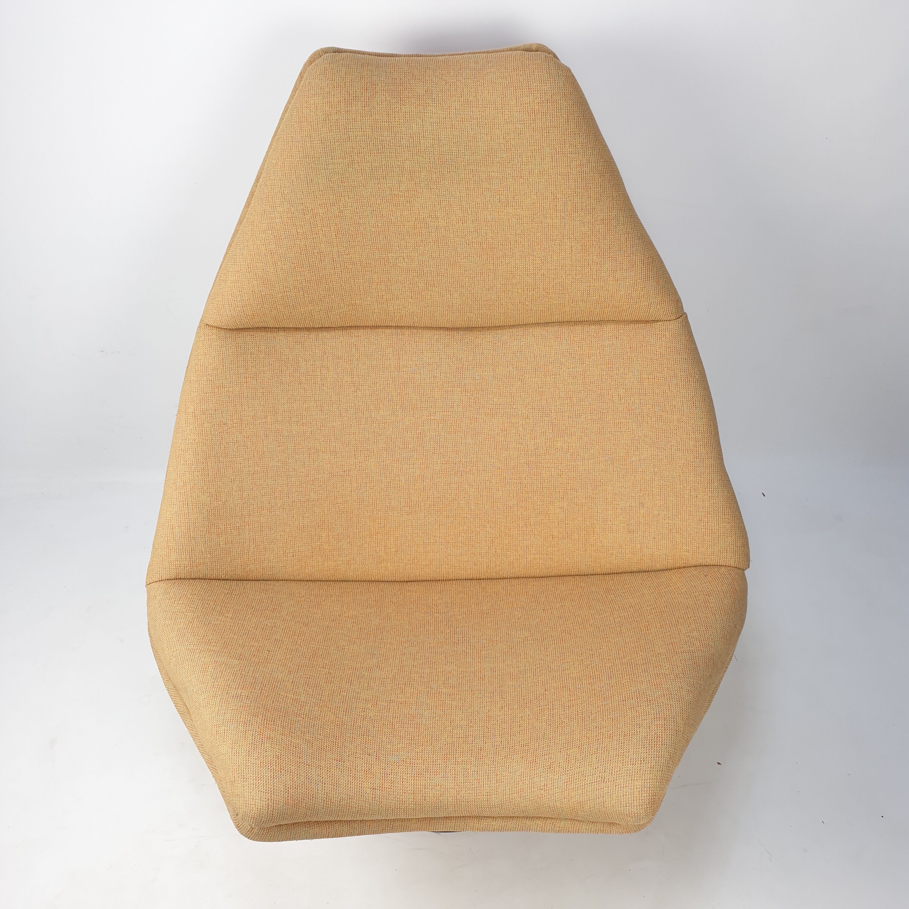Model F510 lounge chair by Geoffrey Harcourt for Artifort, 1960s