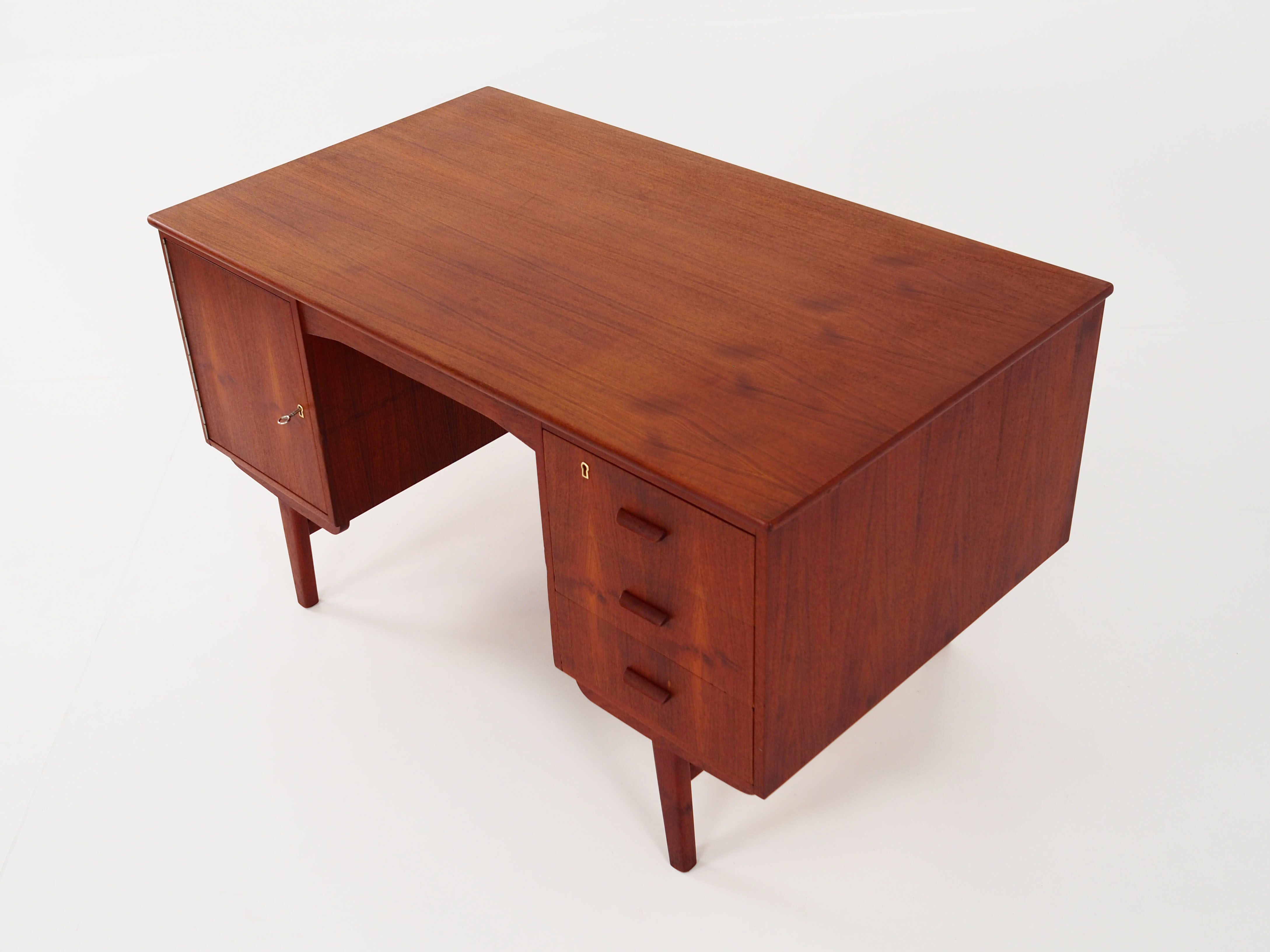 Bureau en teck design scandinave des années 70