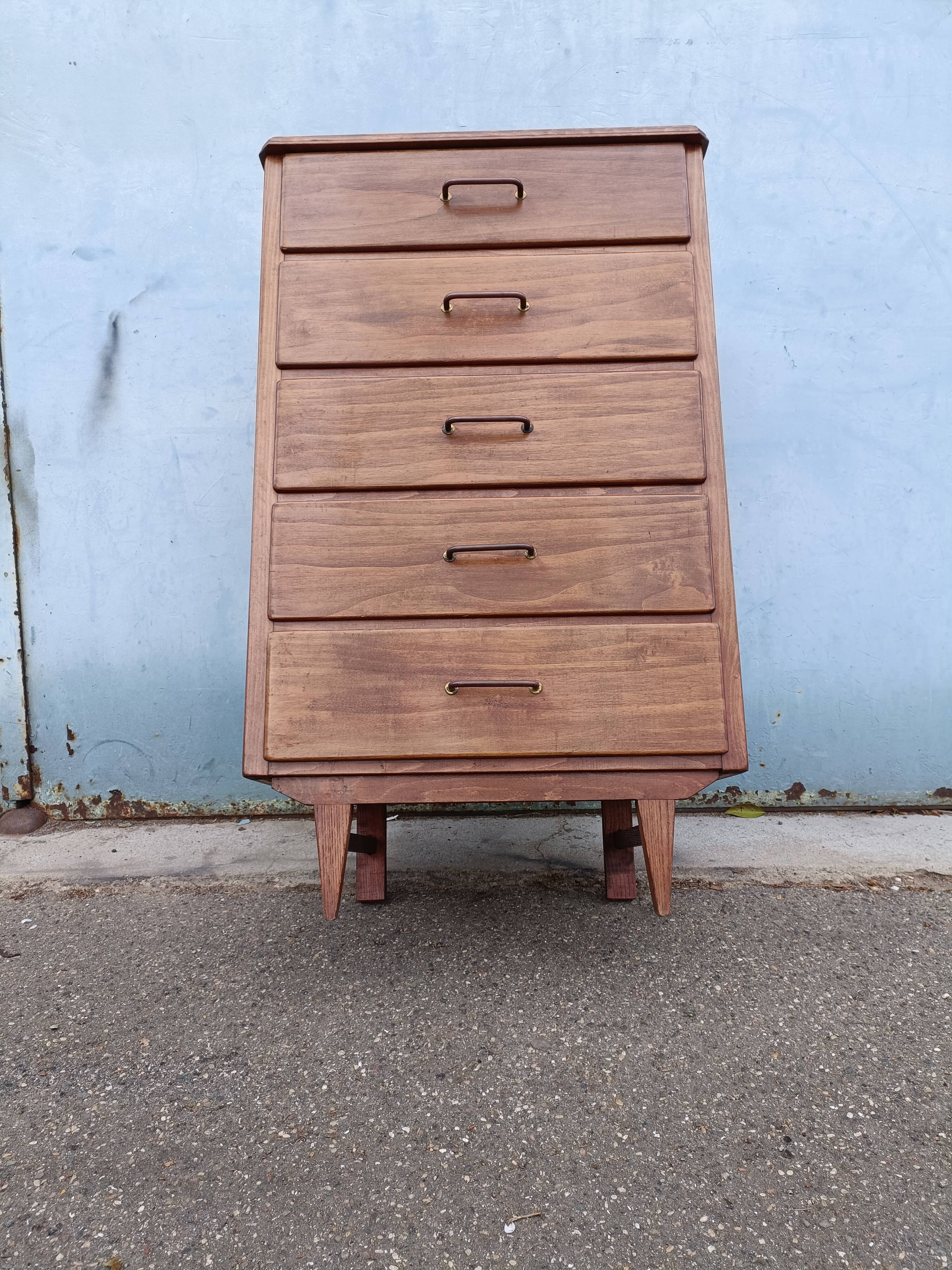 Vintage chest of drawers