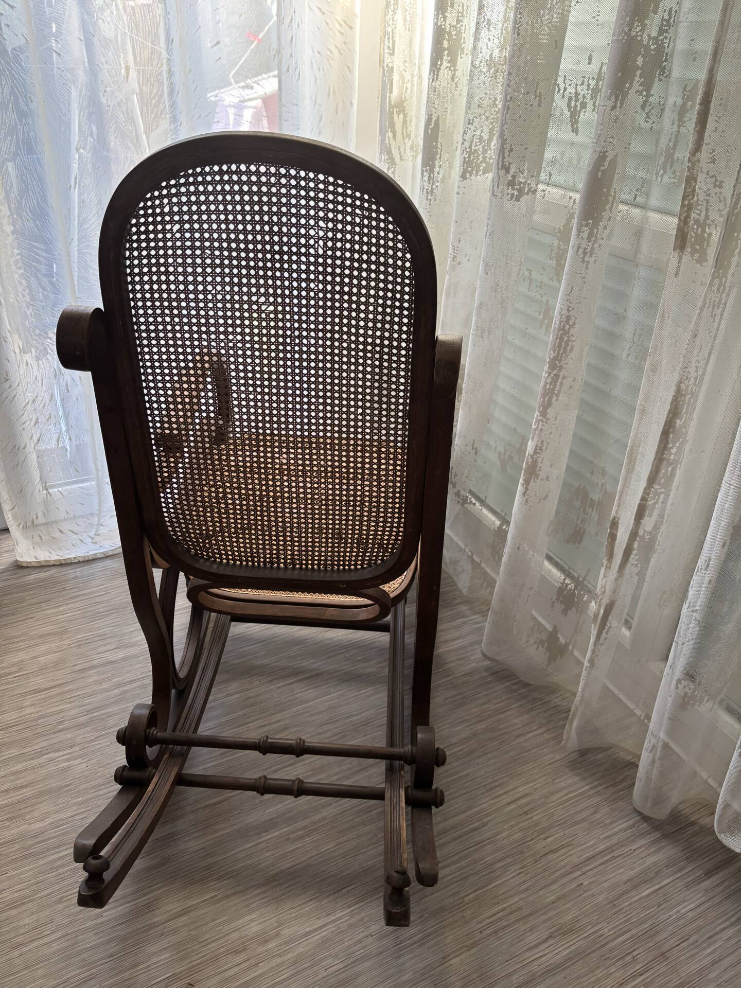 Thonet rattan rocking chair from the 1920s.