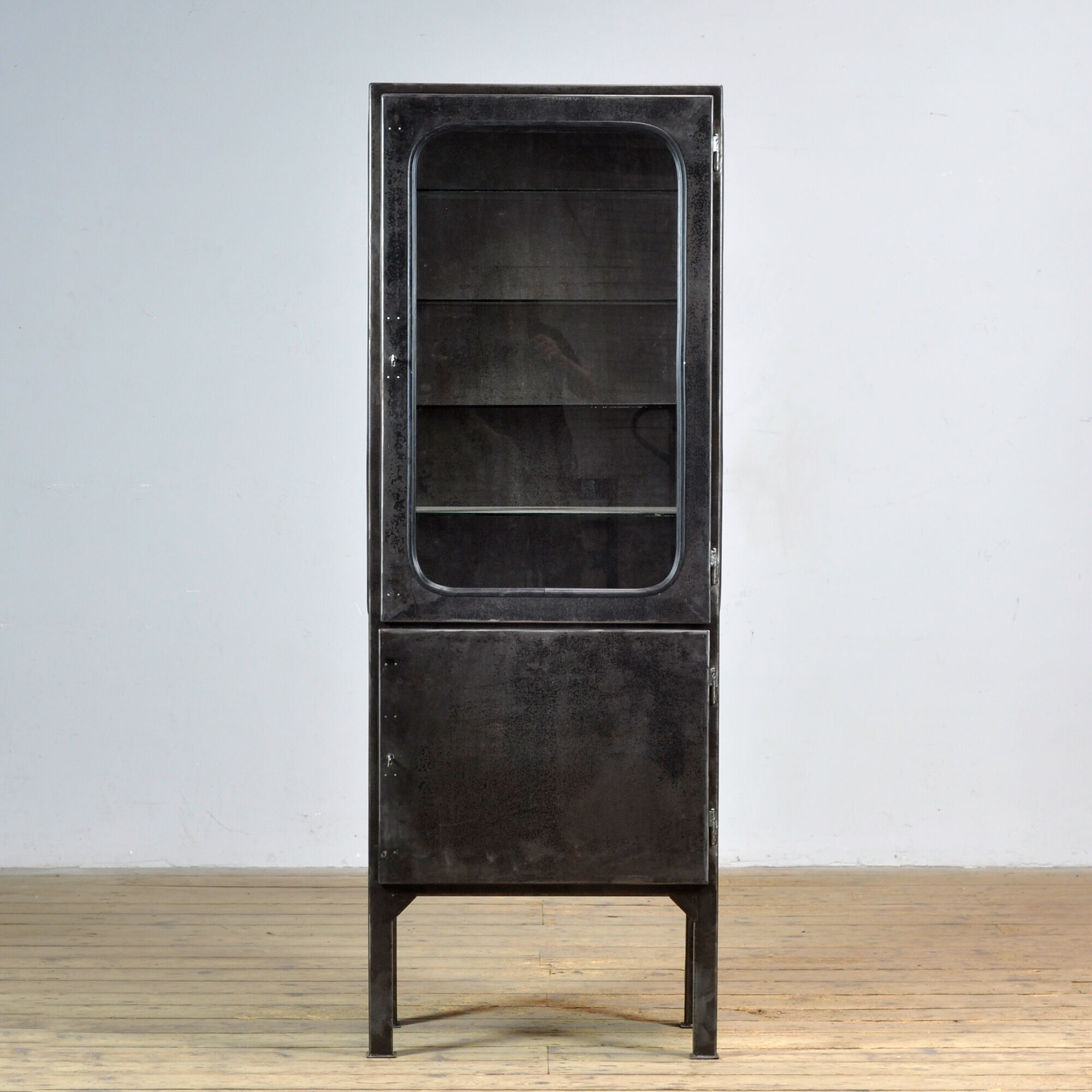 Vintage medical cabinet, 1970s