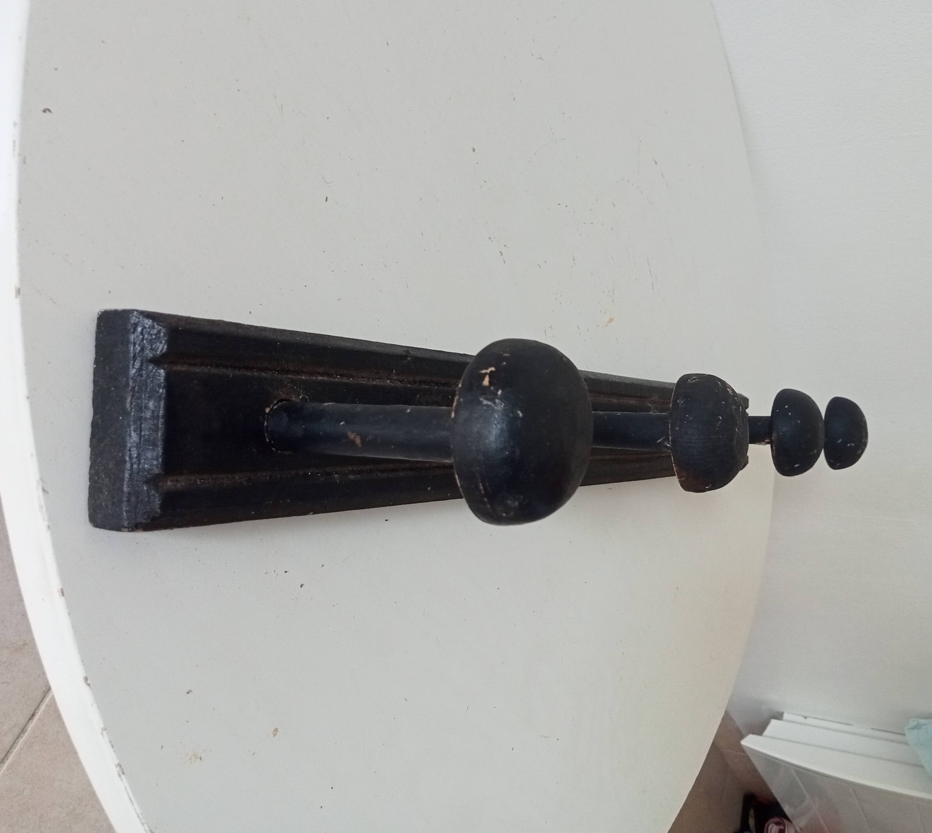 Ancien porte manteau mural en bois