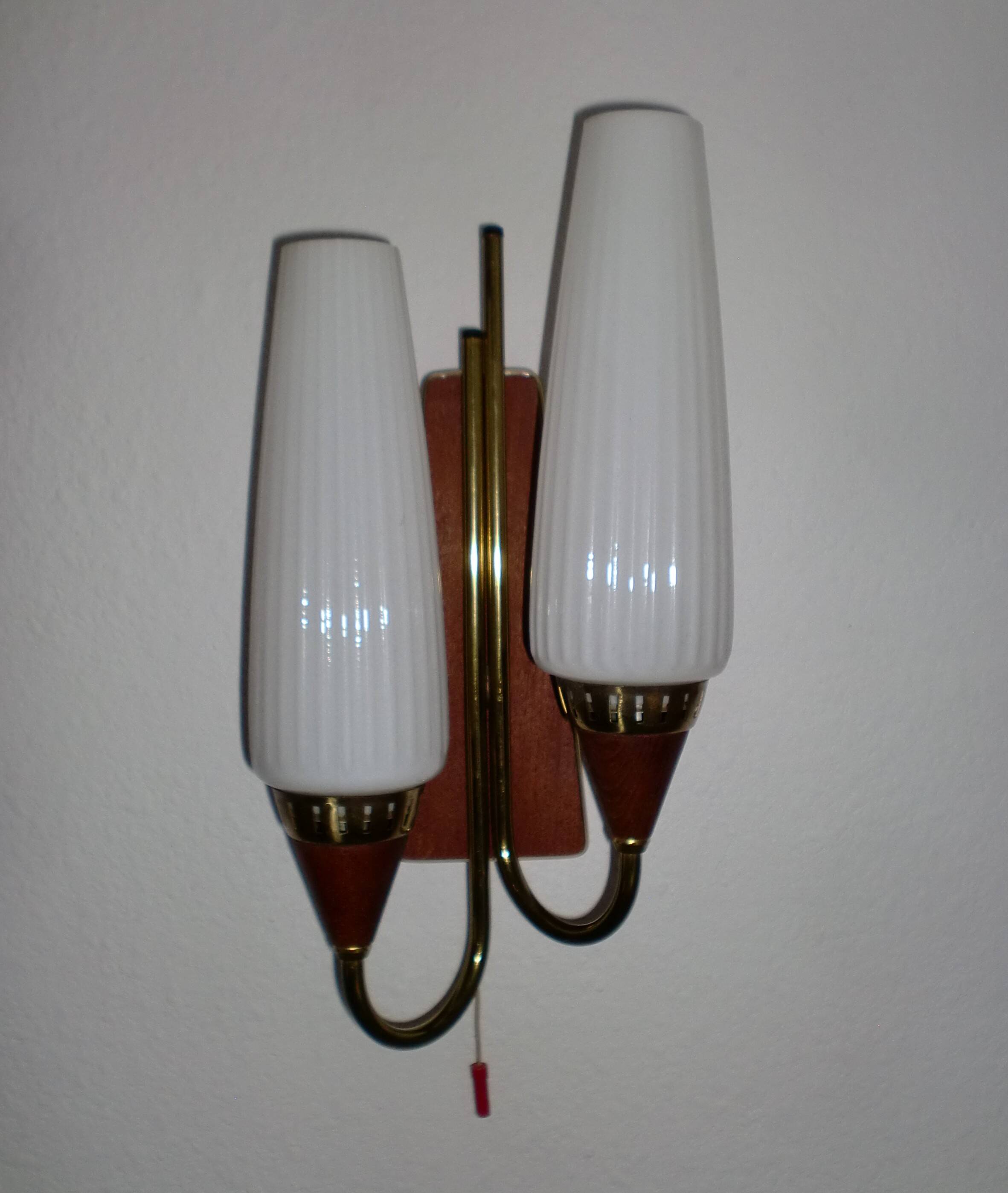 2x Danish Design 50s 60s Wall Lamps, Teak & Brass Sconces