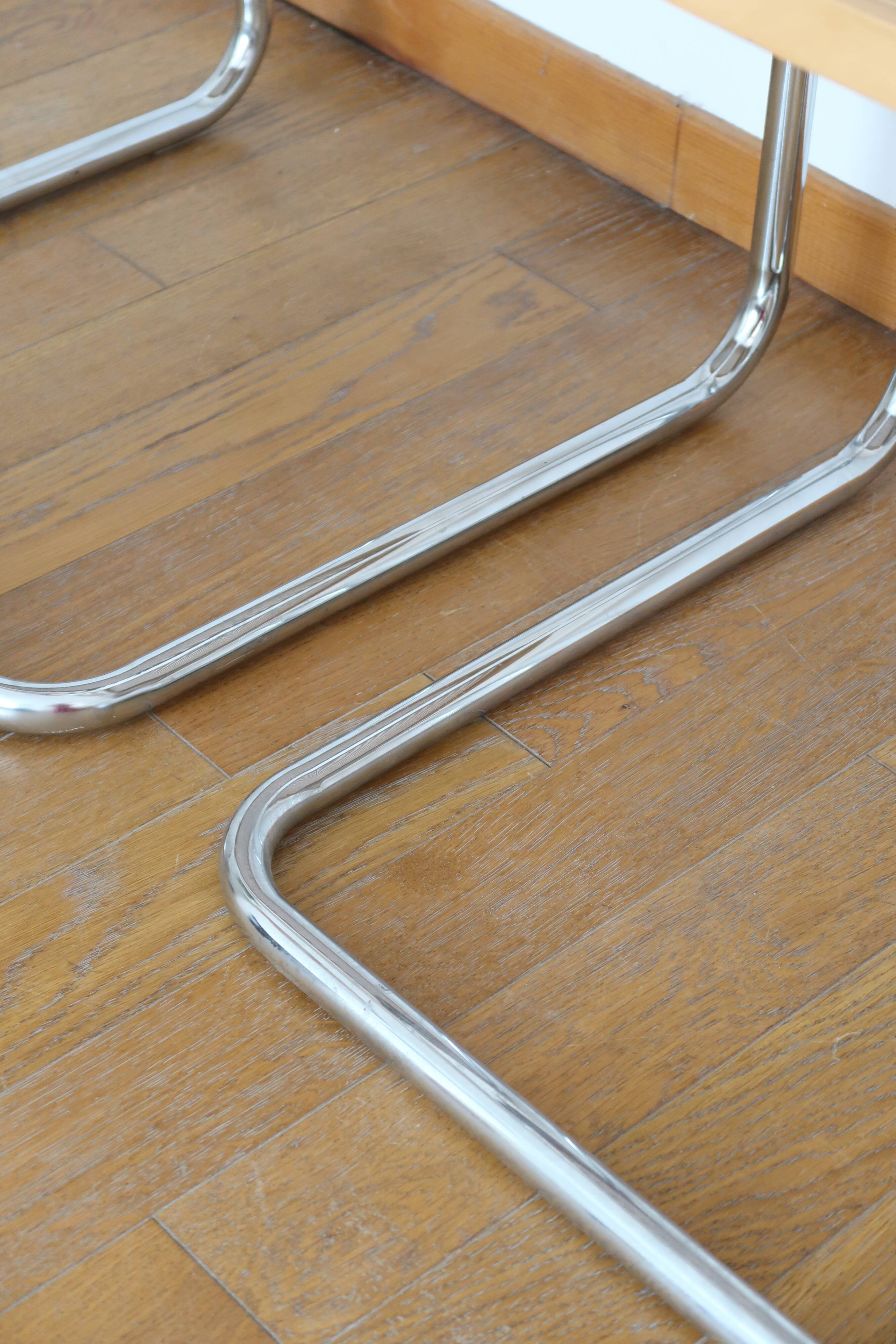 4 chairs cannage and chrome