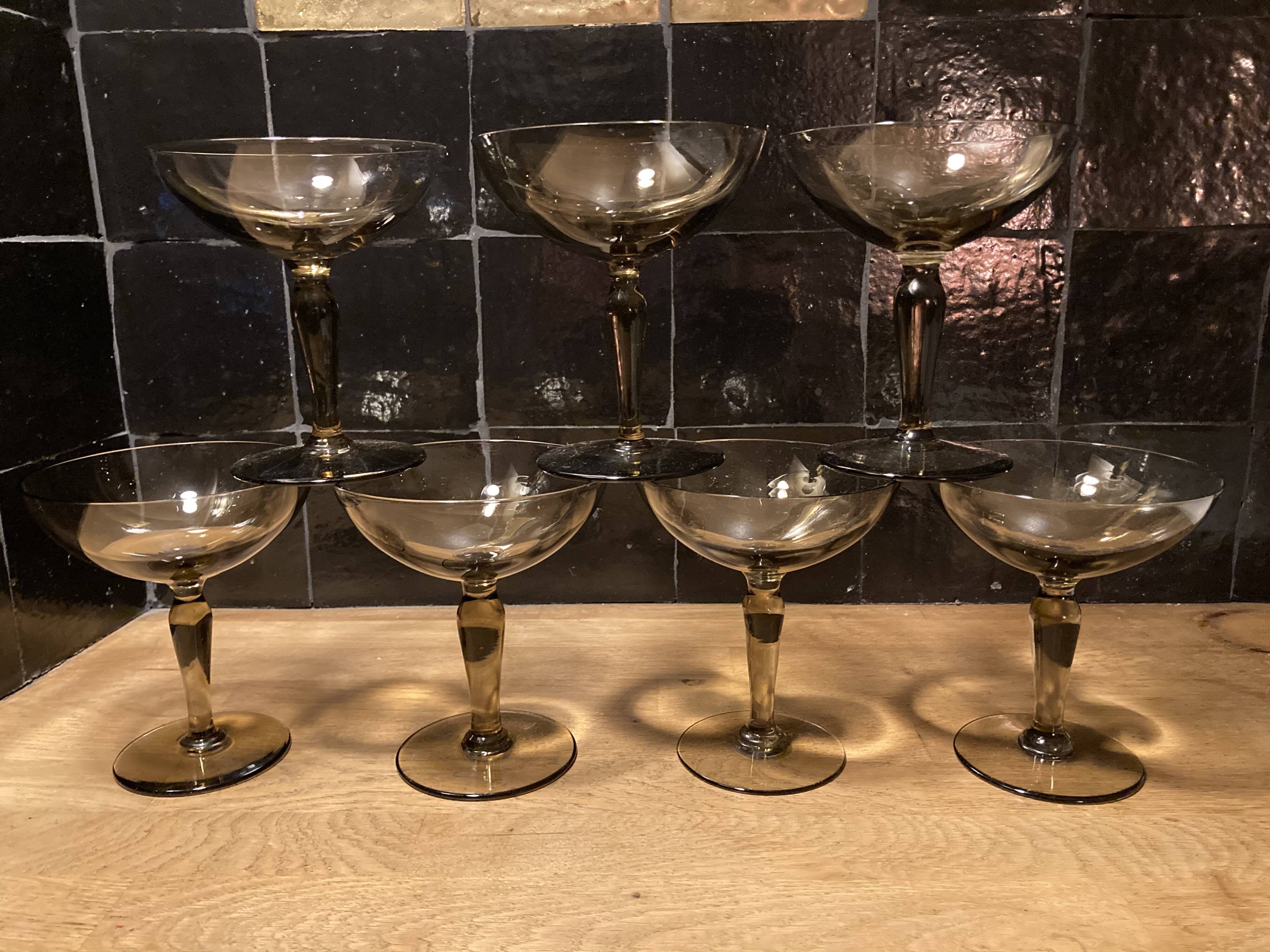 Lot of 7 champagne glasses smoked glass