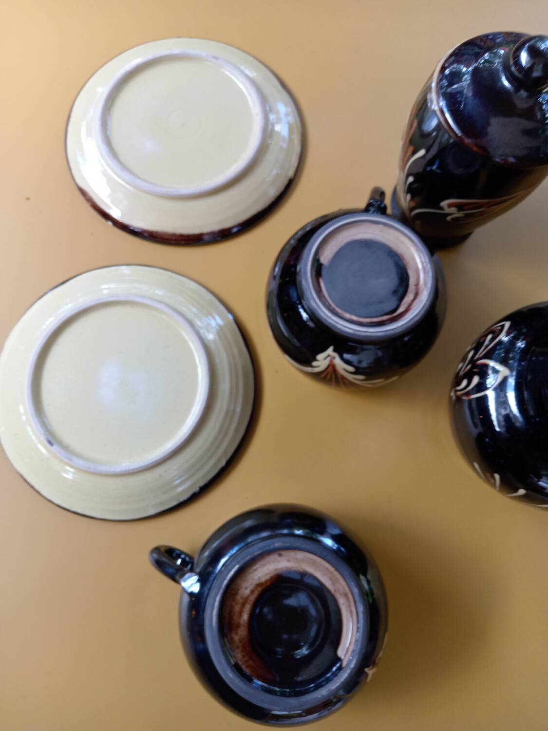 Ceramic stoneware lunch service