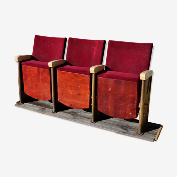 Cinema 3 seated bench Grenat 50s