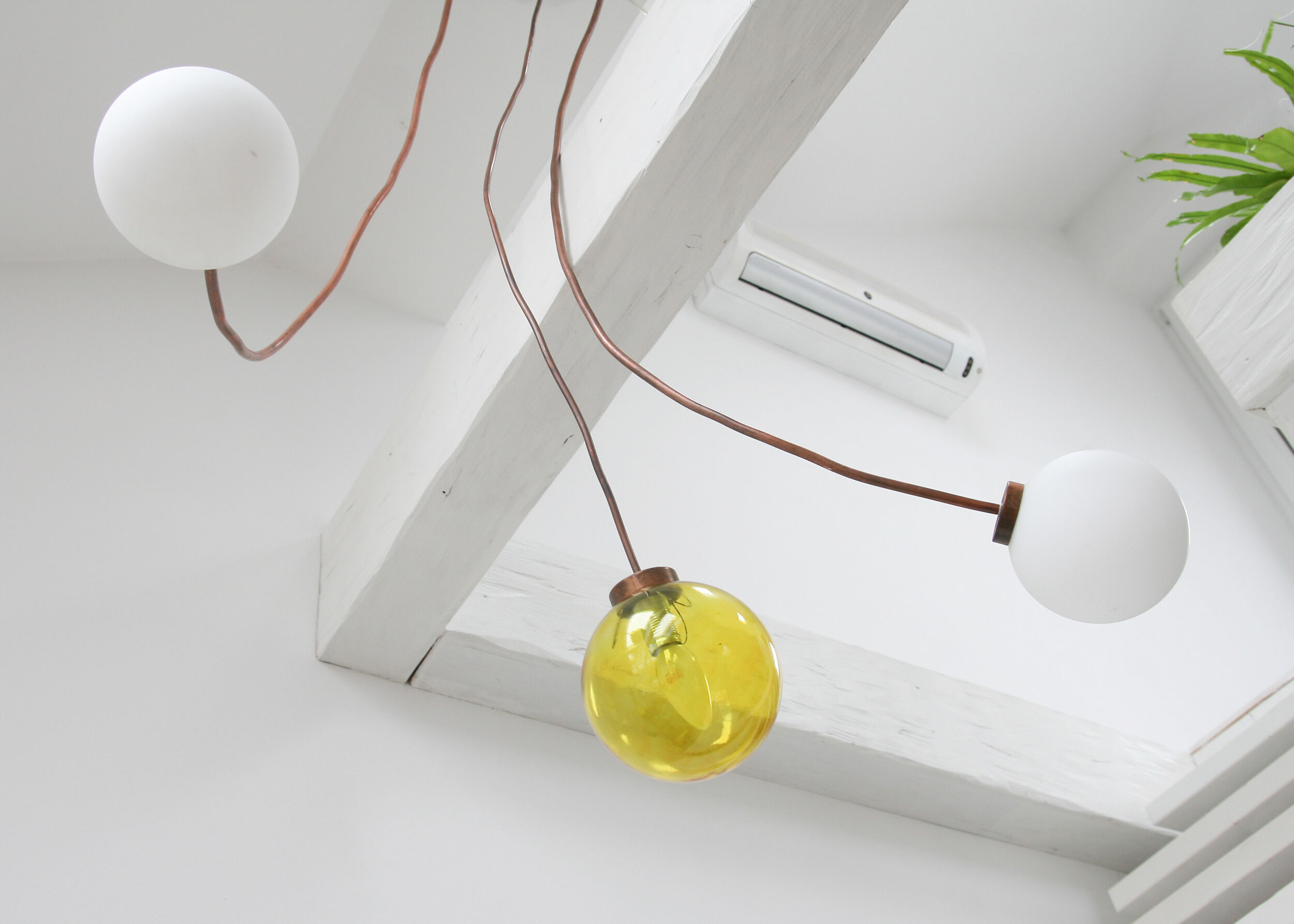 Adjustable Alien Copper langing lamp