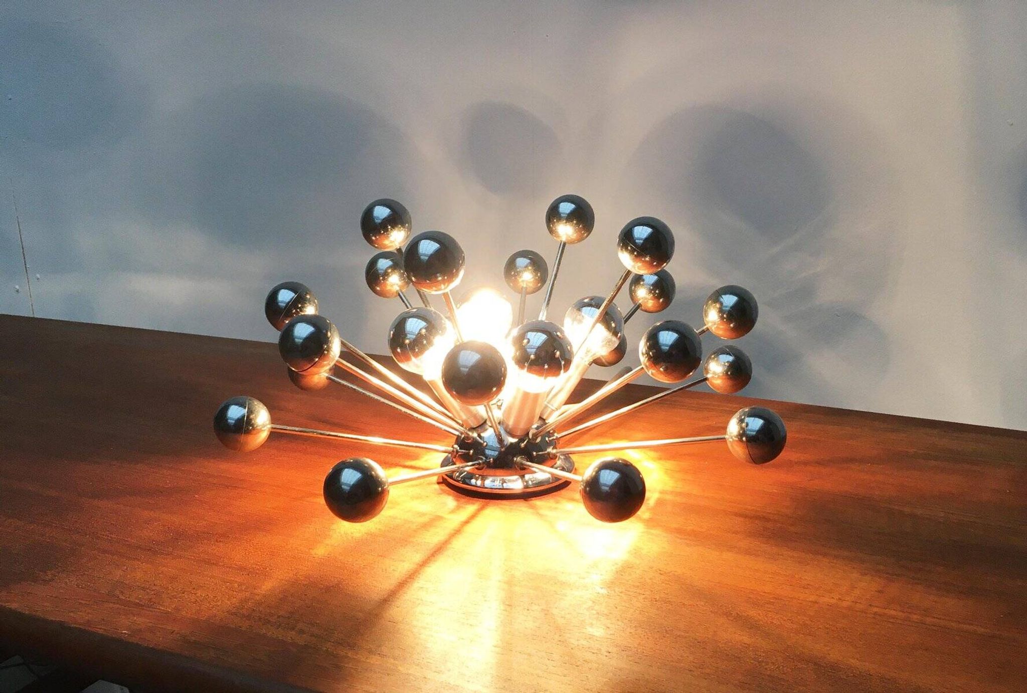 Lampe de table atomique allemande de l'âge spatial du milieu du siècle de Cosack