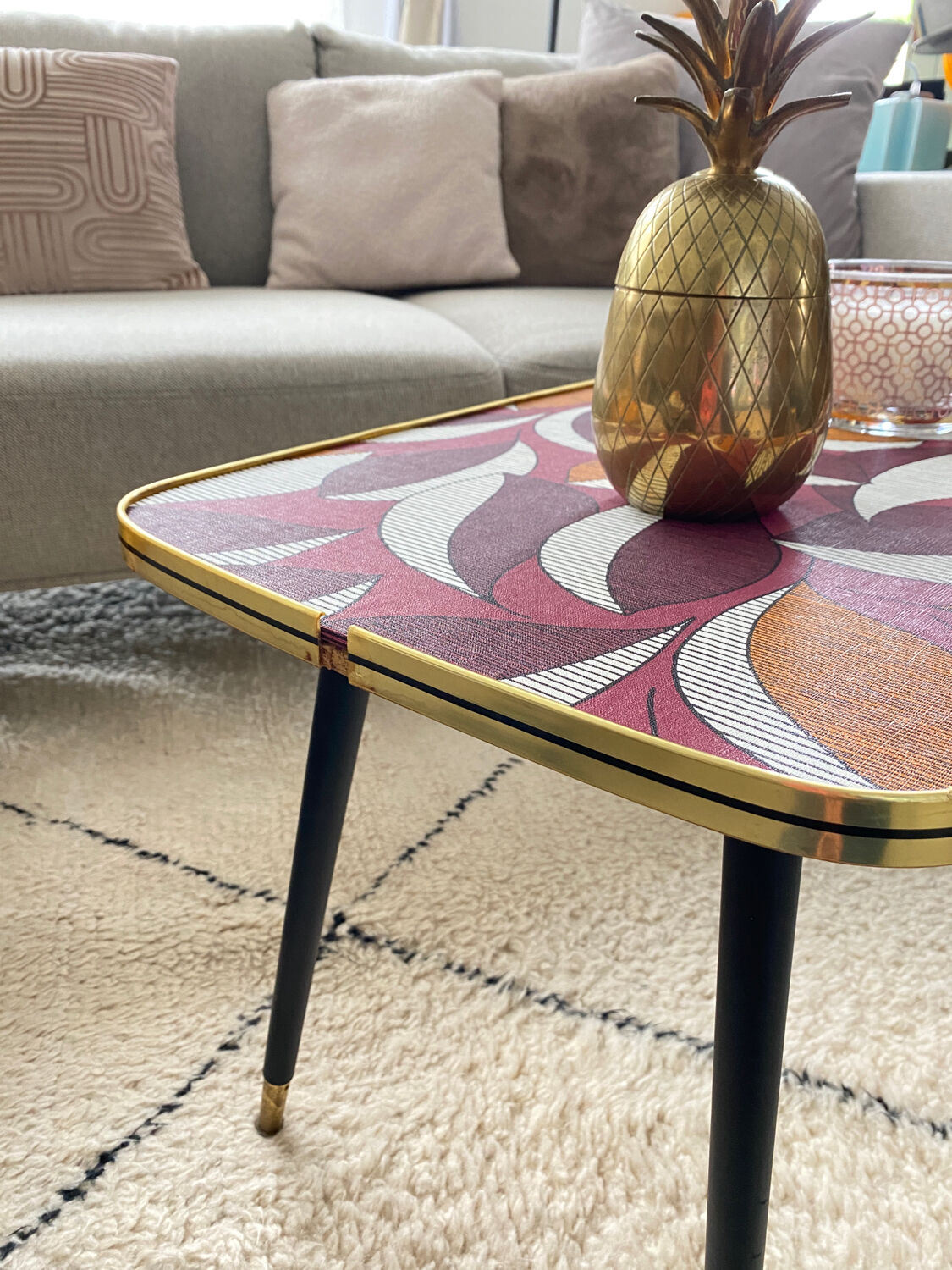 Vintage coffee table legs compass