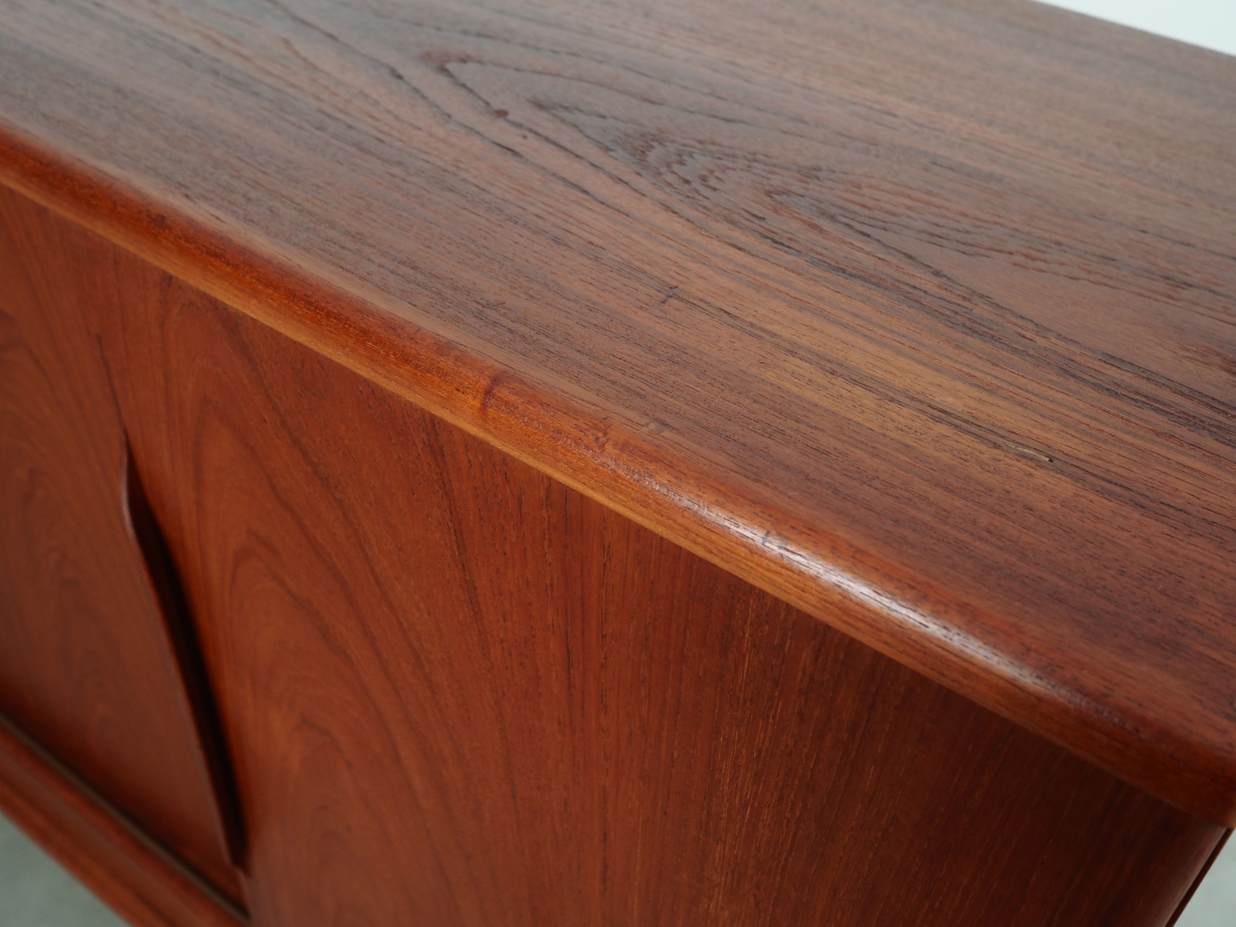 Teak highboard, Danish design, 1960s, designer: Johannes Andersen