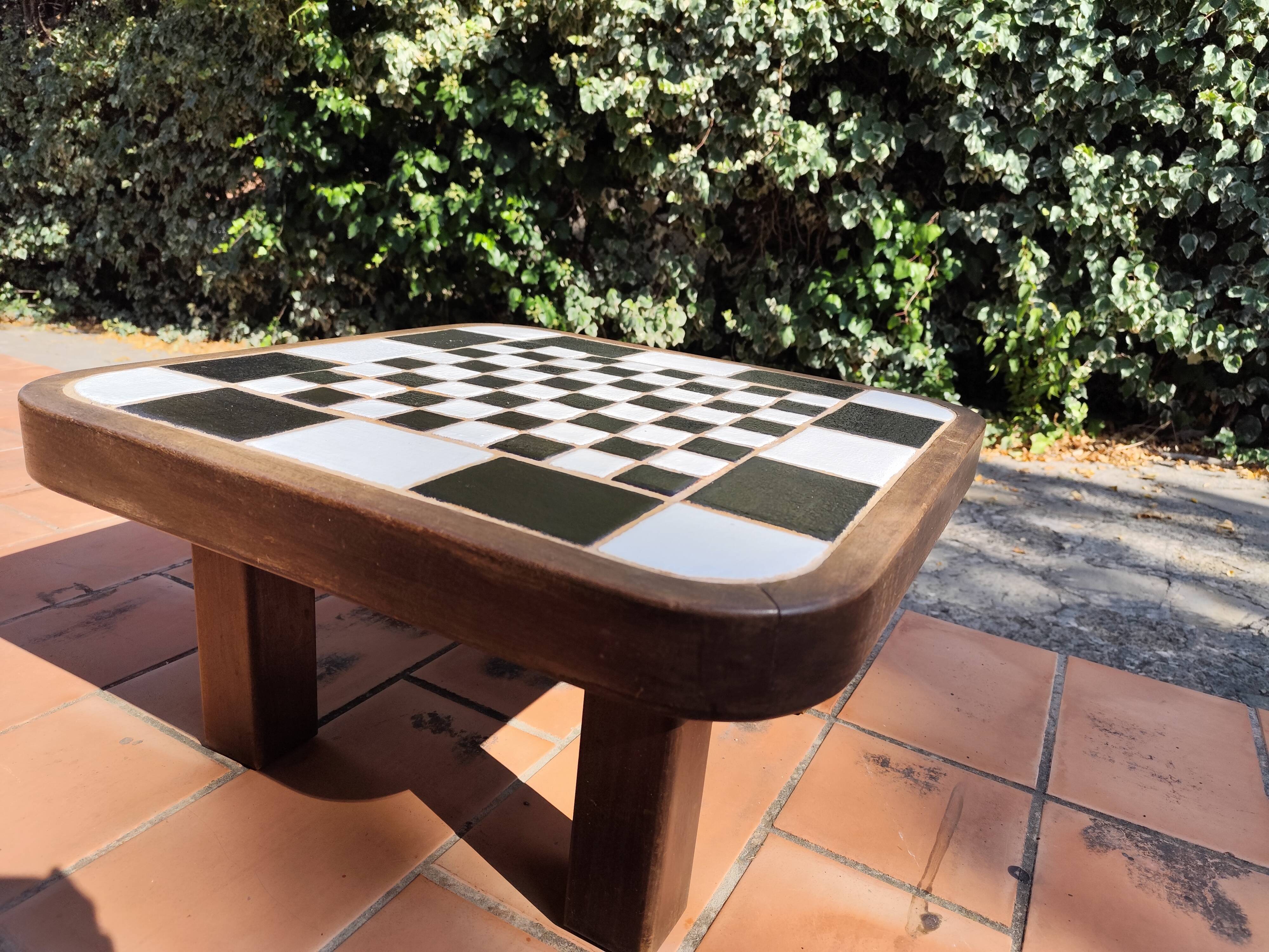 Scandinavian coffee table in wood and ceramic with a checkerboard pattern, 1960s vintage