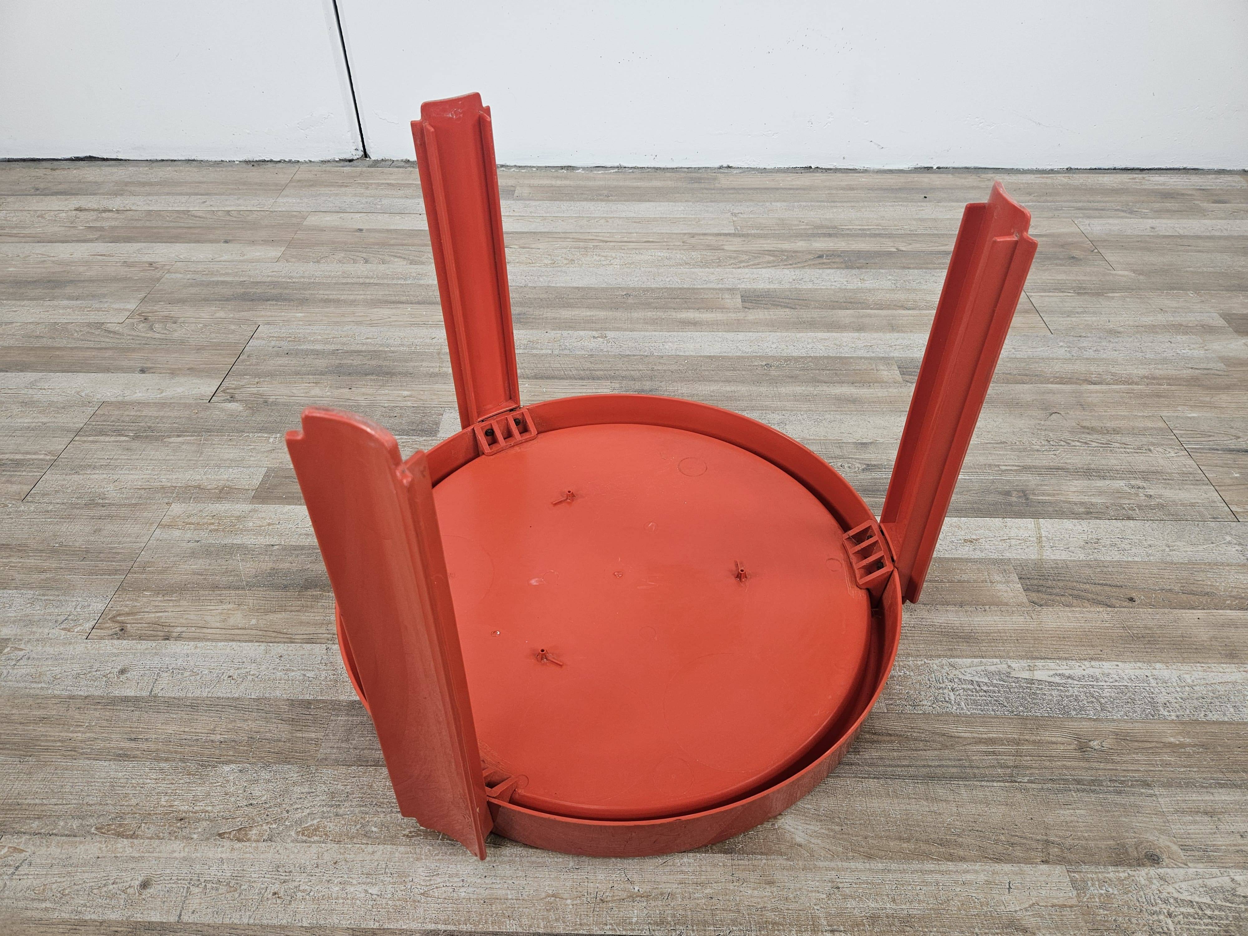 Vintage Space Age Plastic Coffee Table by Dal Vera 1970s