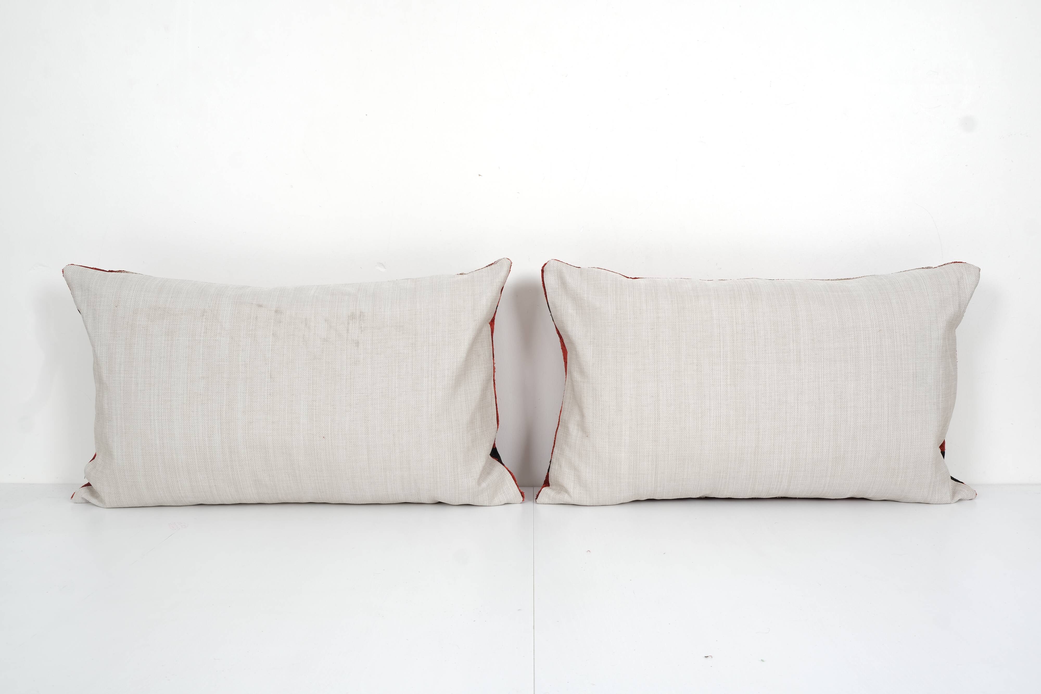 Paire de coussins Ikat