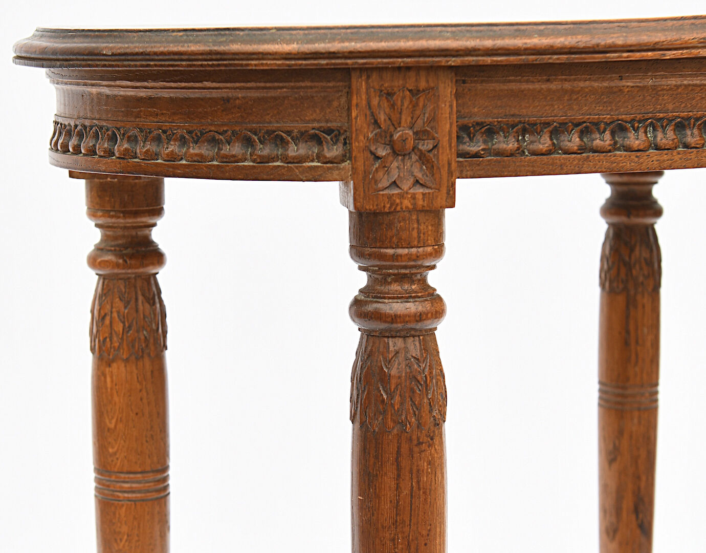 Oval oak pedestal table