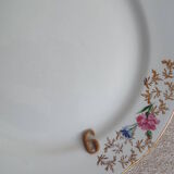 6 flat flowered plates