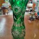 Vase vintage en cristal taillé vert Olenka (Pologne) – 21 cm