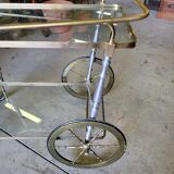 Desserte a roulettes en alu laiton et verre 1960