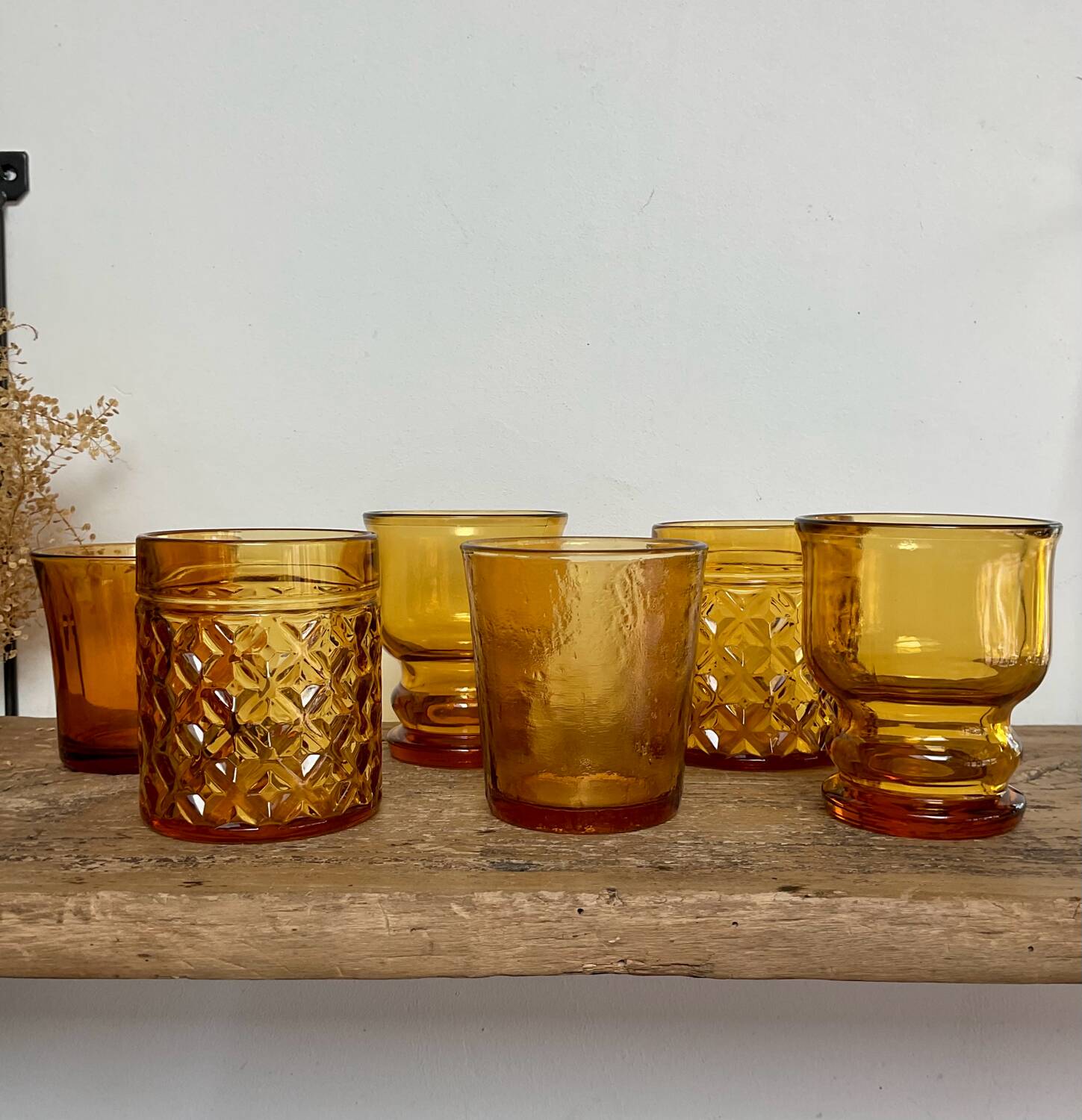 6 verres vintage ambre dépareillés