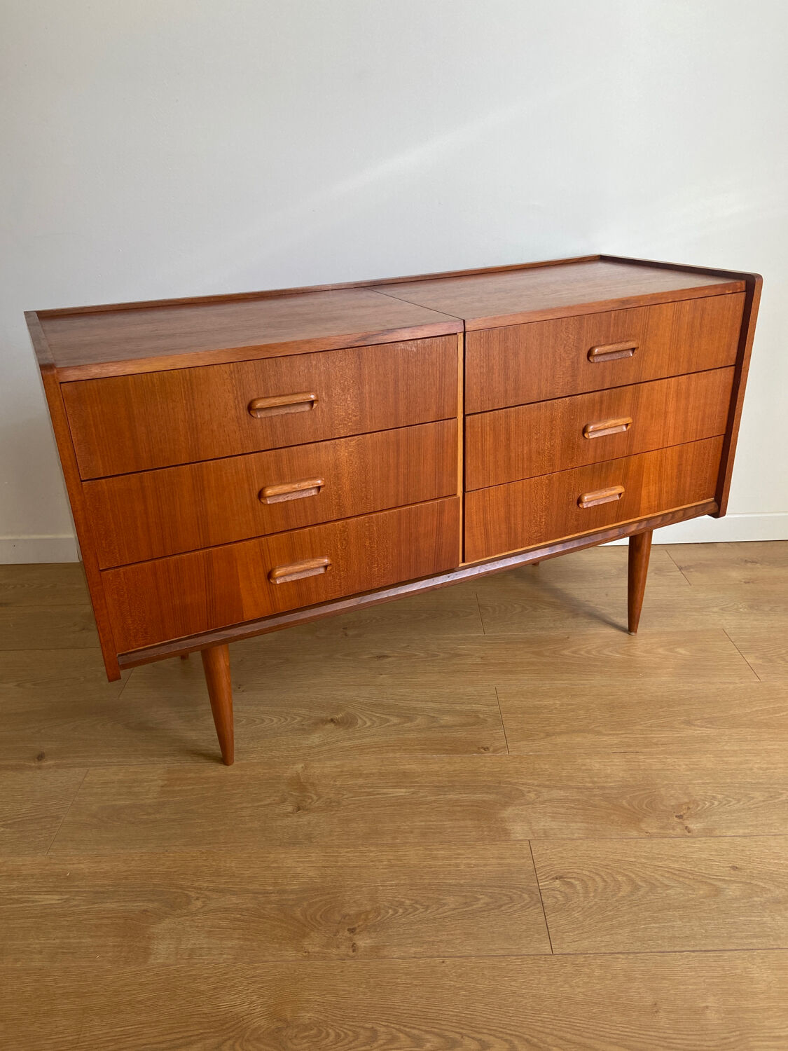 Vintage hairdresser 60s