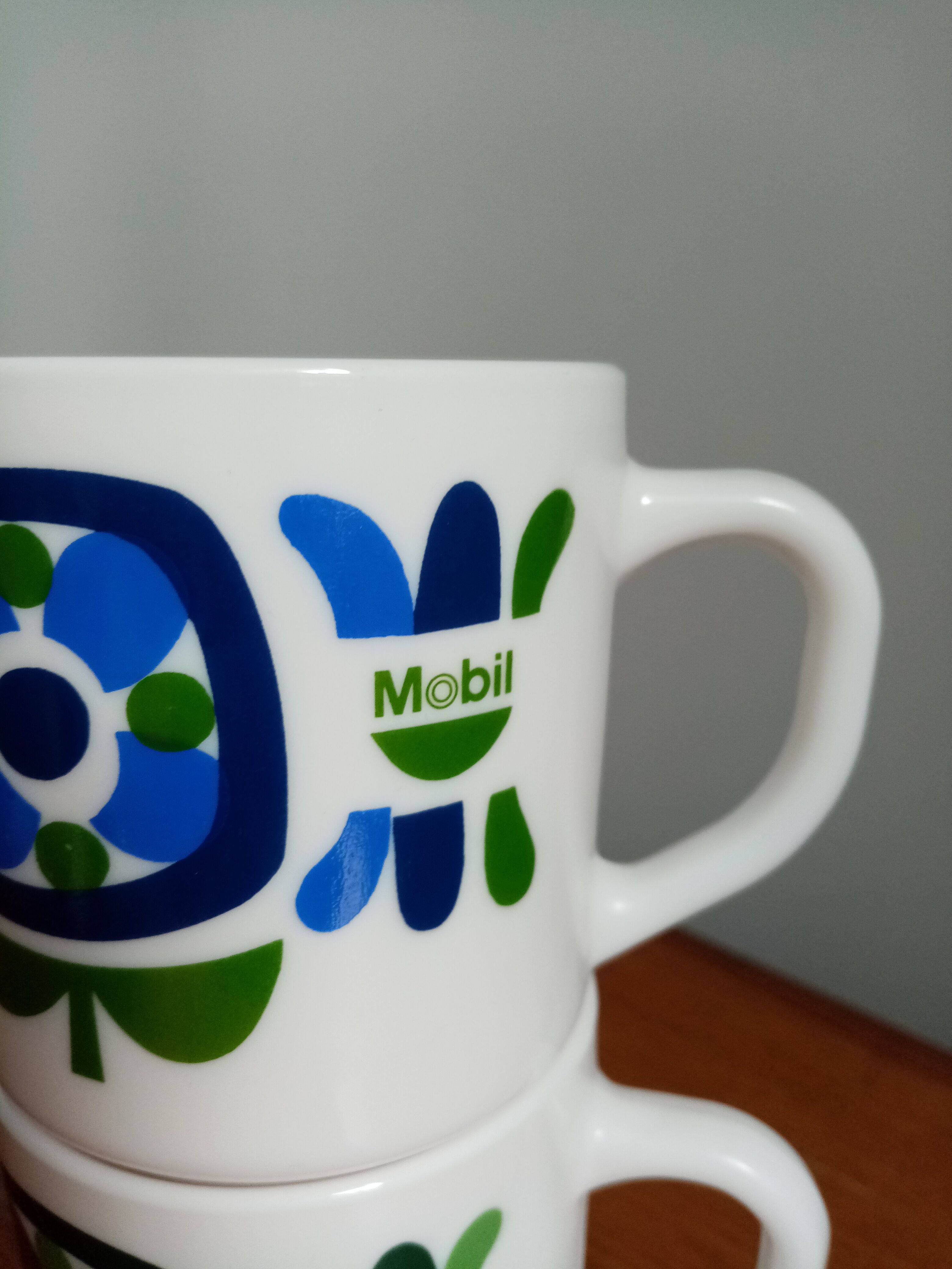 Mobil Mugs and Pitcher