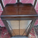 English glazed display case, lion paw feet