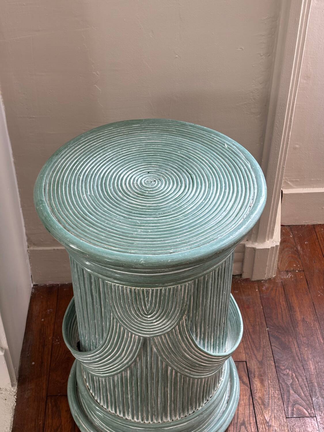 Vintage rattan column