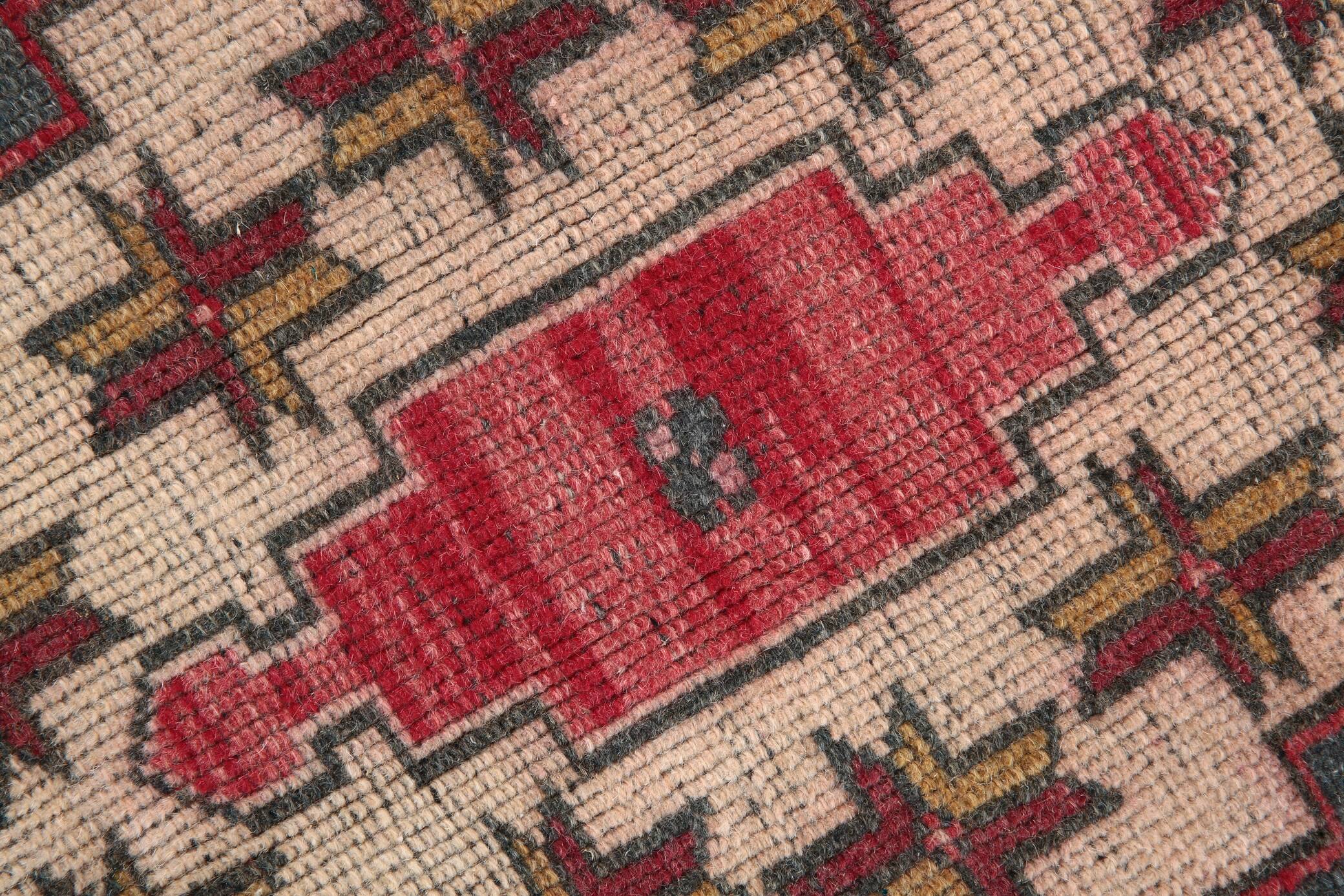 5x9 Red & Cream Classic Persian Rug, 152x271Cm