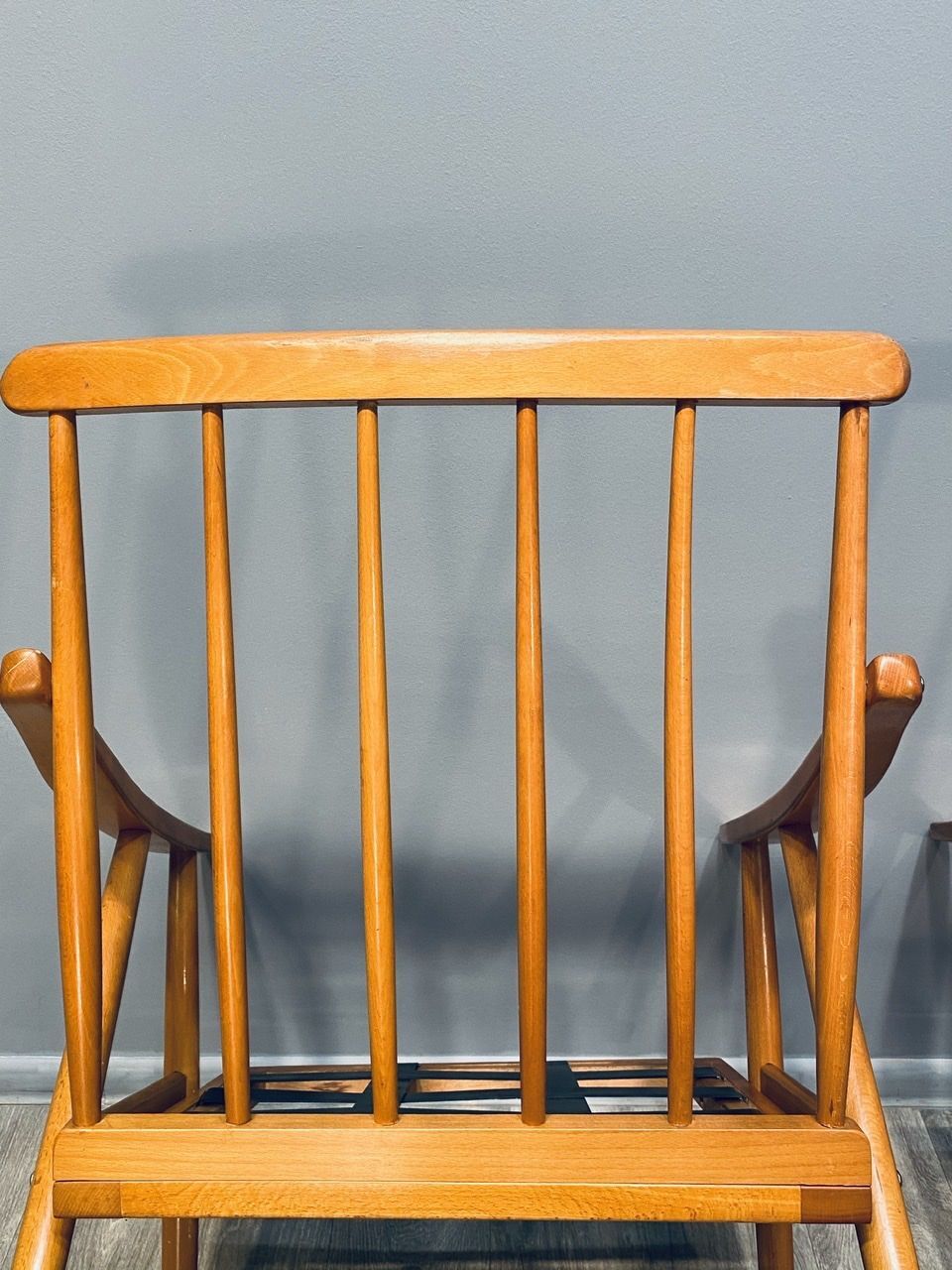Paire de fauteuils Thonet vintage 1960