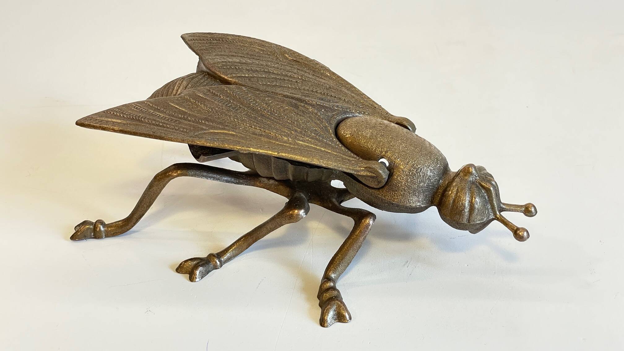 Vintage fly ashtray in patinated metal