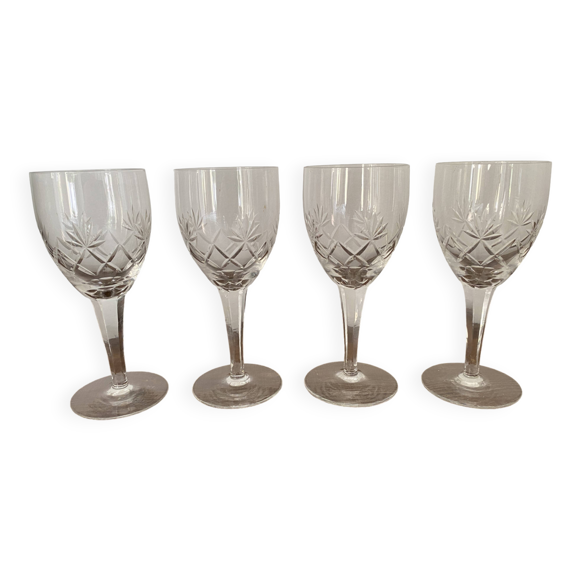 Verre à vin en cristal ciselé vintage 4 pièces