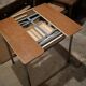 Table en formica marron