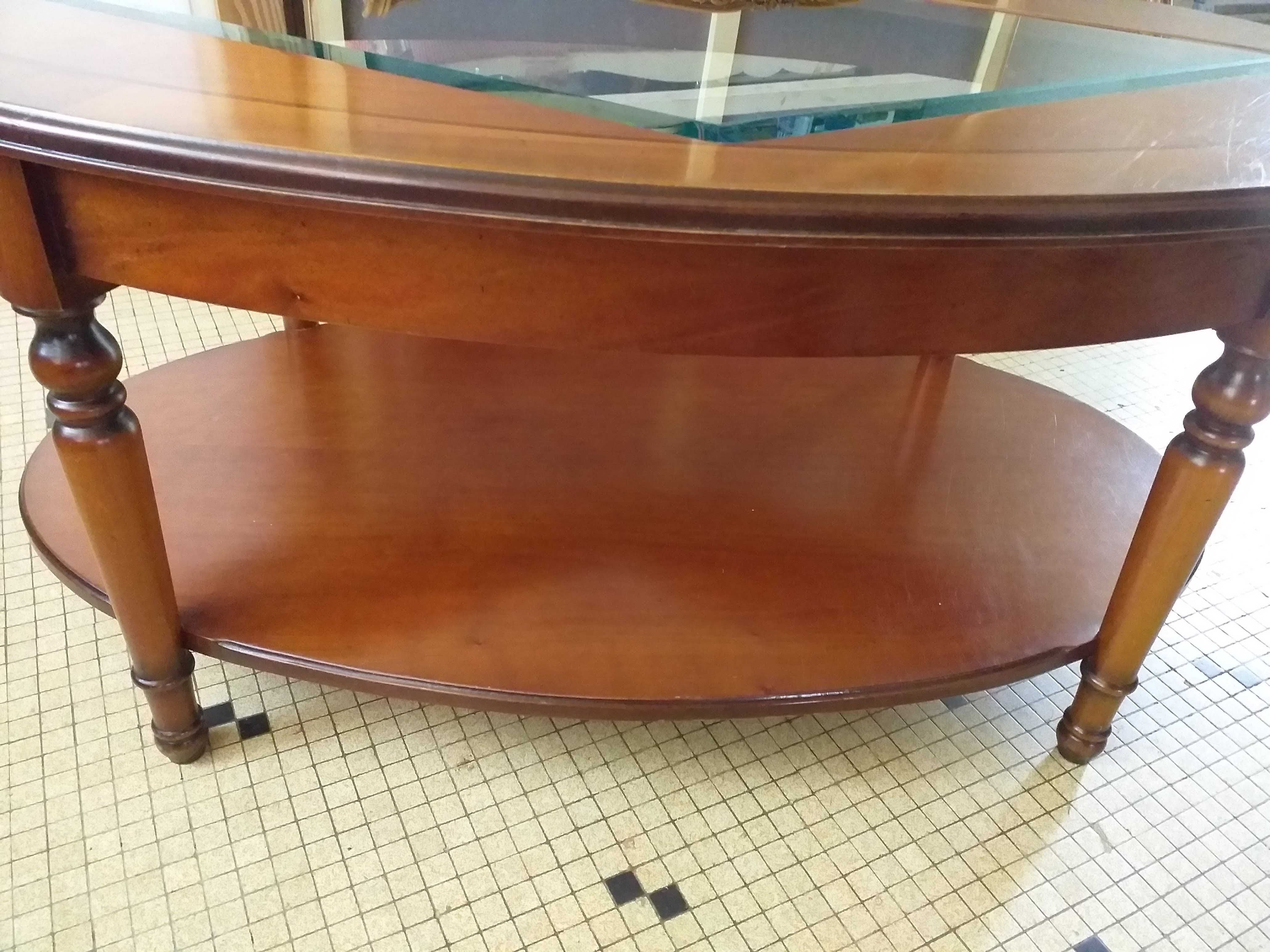 Table in solid cherry and glass