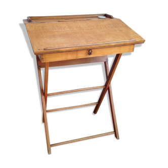 Foldable school desk