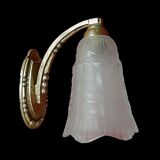 Art deco period wall lamp, tulip signed maynadier