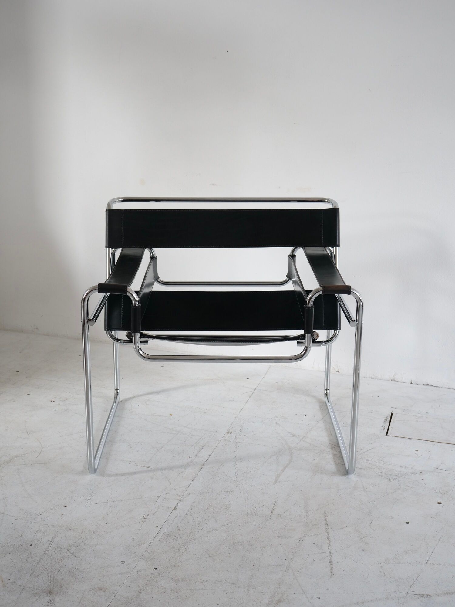 Bauhaus armchair Wassily B3 knoll 1980 by Marcel Breuer