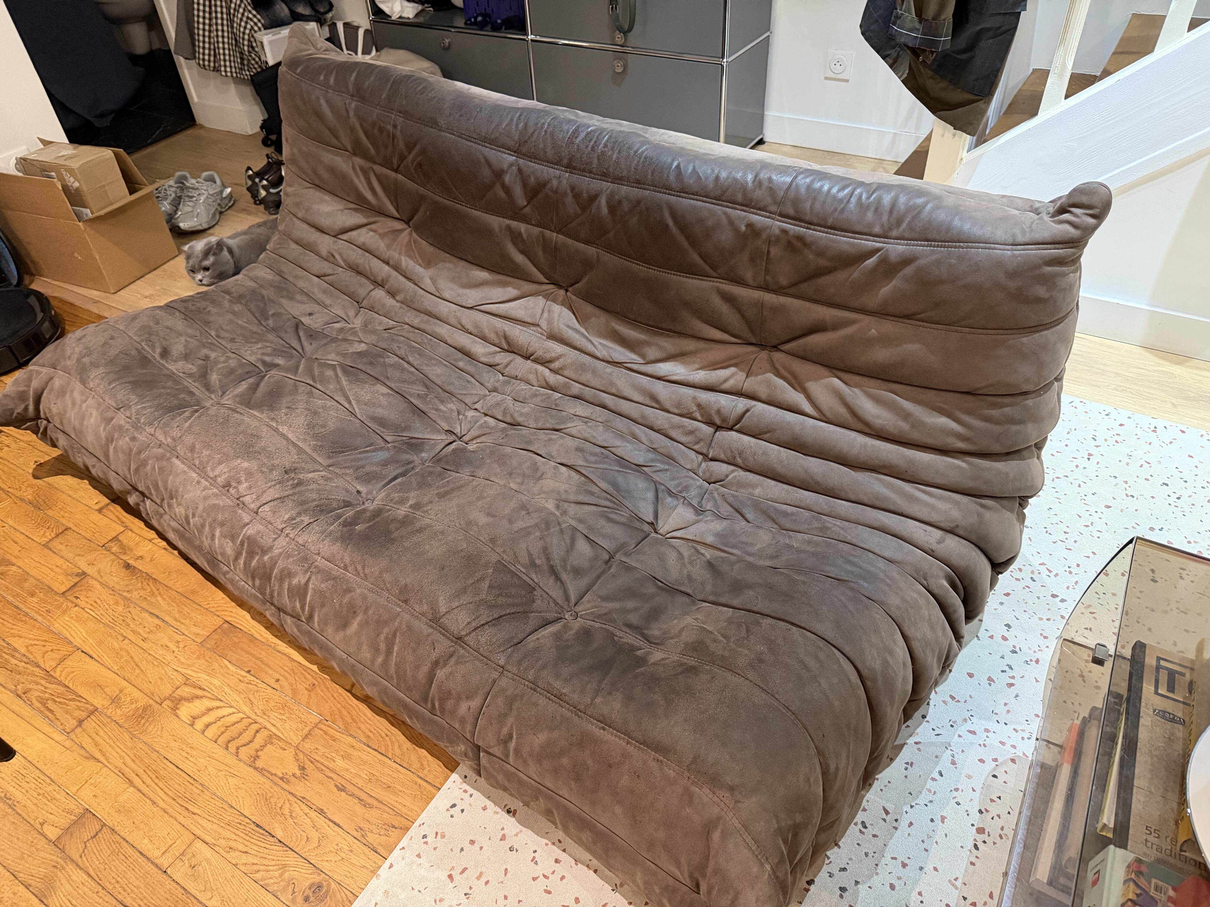 Togo marron alcantara Ligne Roset