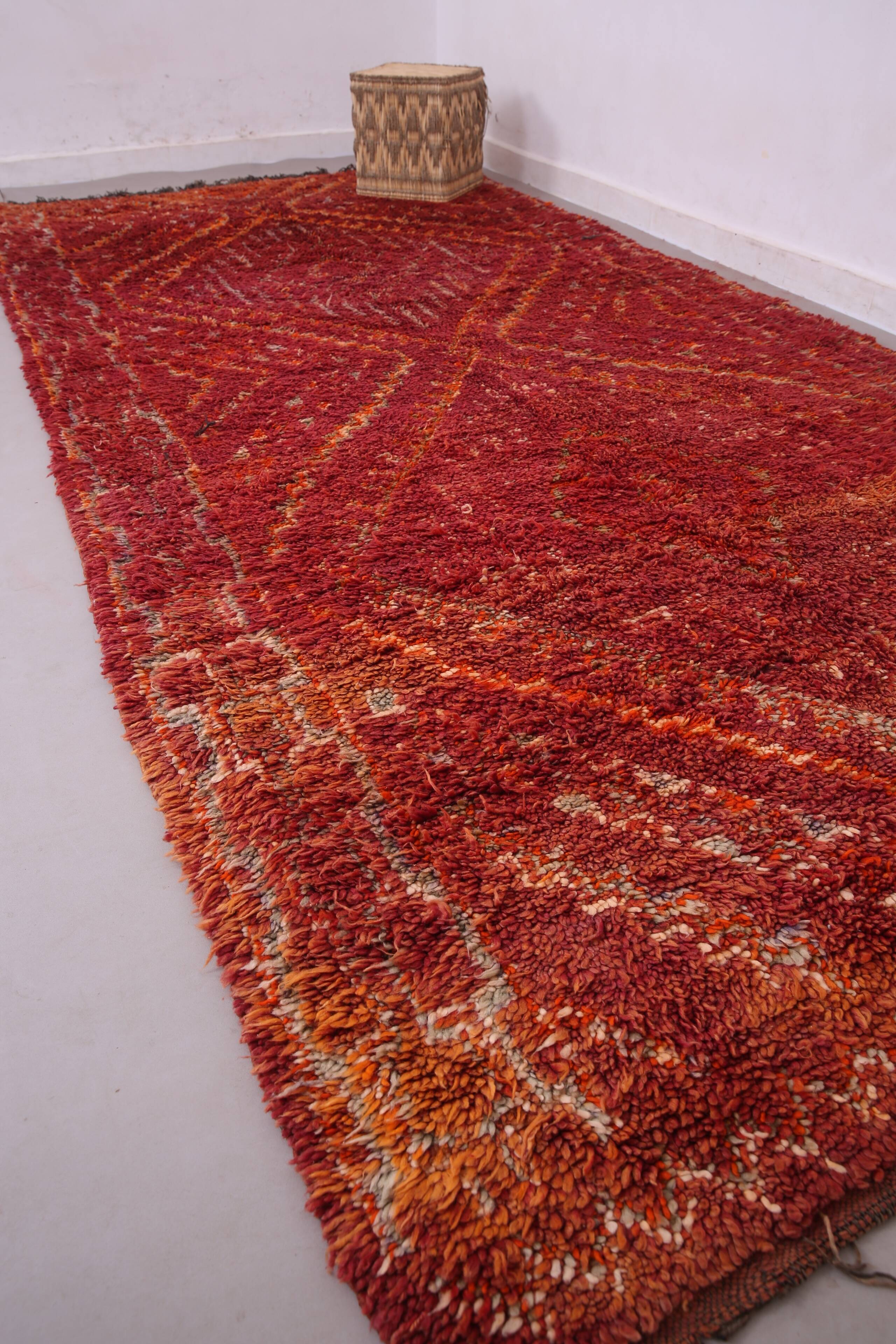 Red Vintage Moroccan Rug 193 x 400 cm - Berber Wool Rug - Handmade Rug Boho