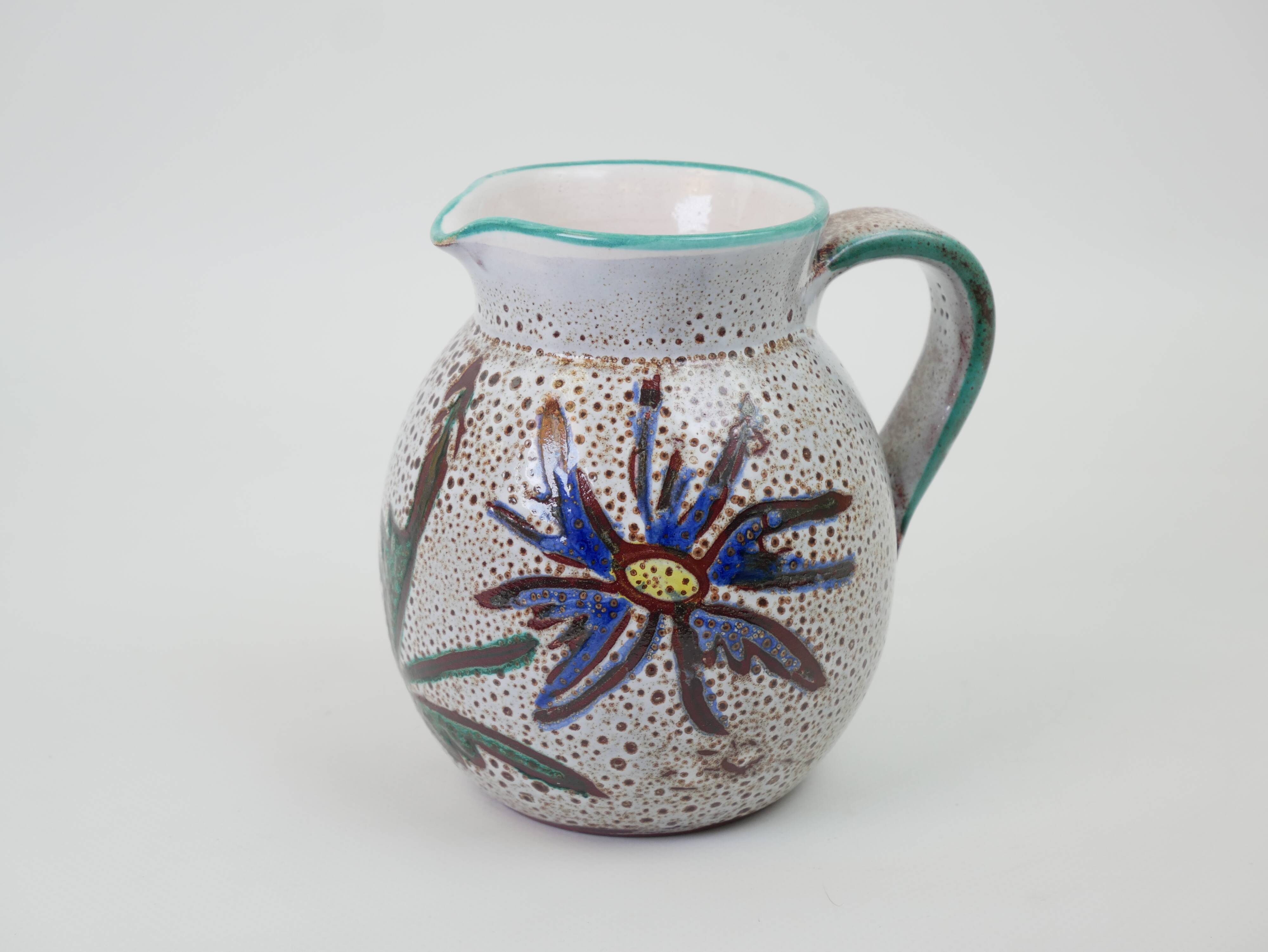 Ceramic jug by Daniel Etienne in Vallauris