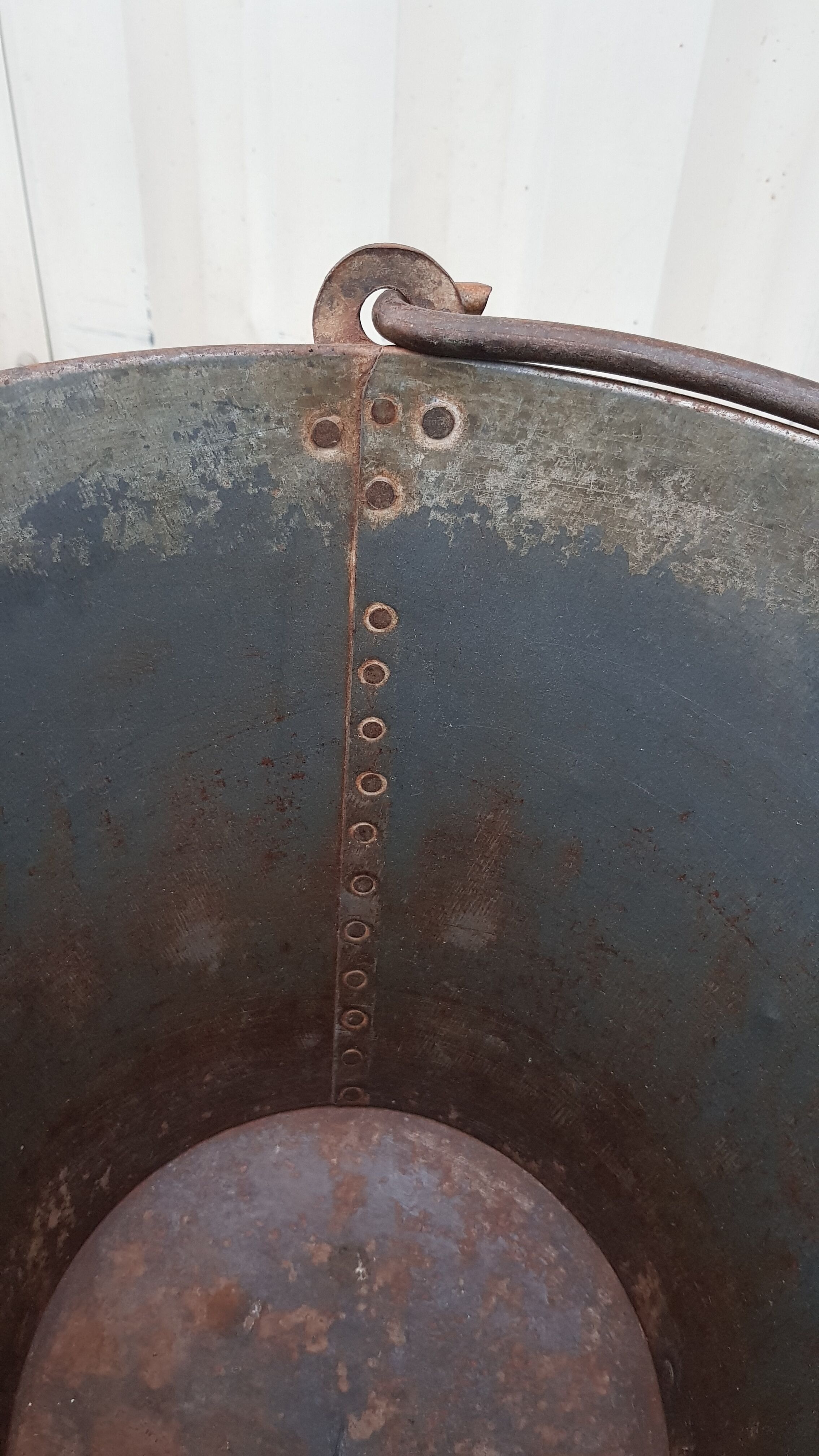 Old thick zinc farmhouse seal